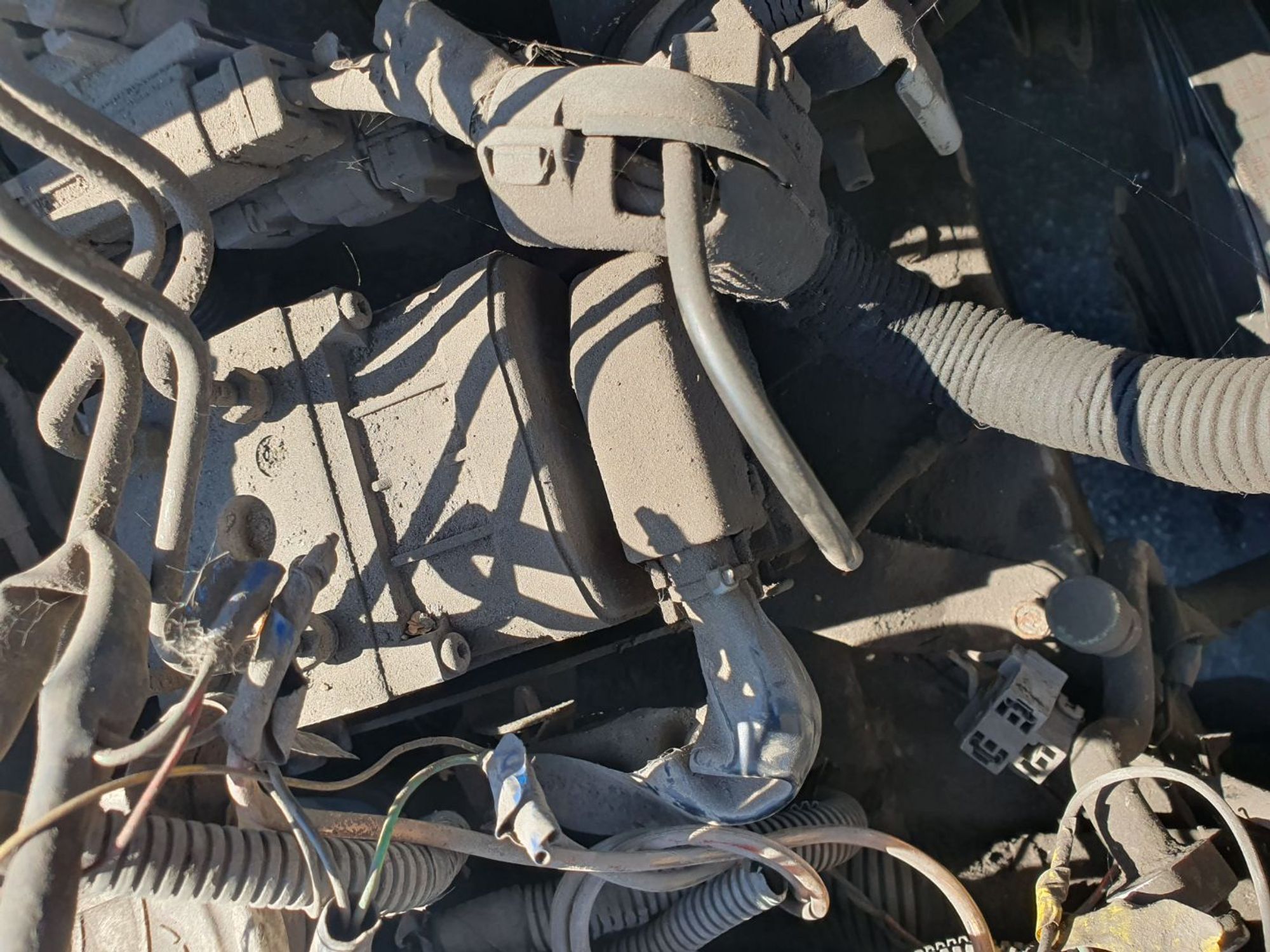 https://ycs.partsauto.market/partsauto-images/thmbs/userImages/7ed63c96fe685f431889ec34ef8f13b8/part/8944cd2c-b88b-46e1-b809-f0ac636b741c_1779864851487.jpg