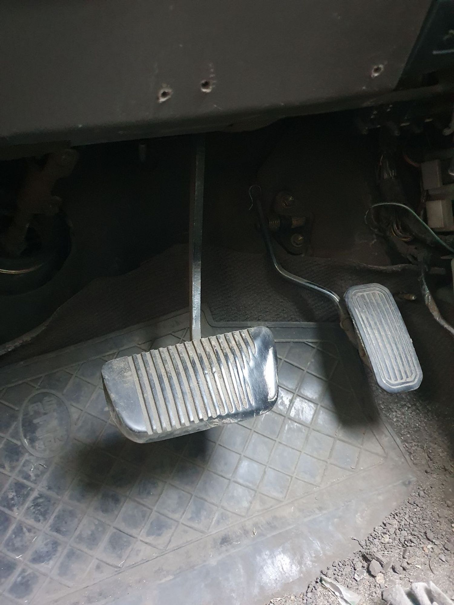 https://ycs.partsauto.market/partsauto-images/thmbs/userImages/7ed63c96fe685f431889ec34ef8f13b8/part/8d6b7ec8-4ffe-461a-9b0f-b0da8ccc7499_1786788218365.jpg