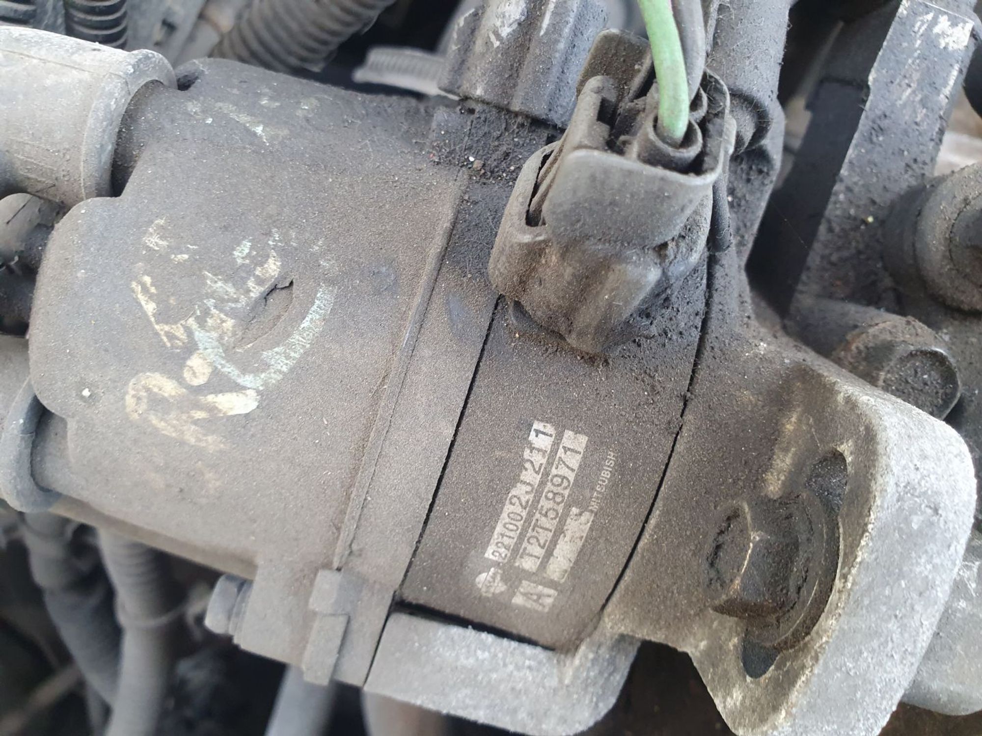 https://ycs.partsauto.market/partsauto-images/thmbs/userImages/7ed63c96fe685f431889ec34ef8f13b8/part/8d95d864-5c14-44a5-a377-43005a42f5c0_1786089381646.jpg