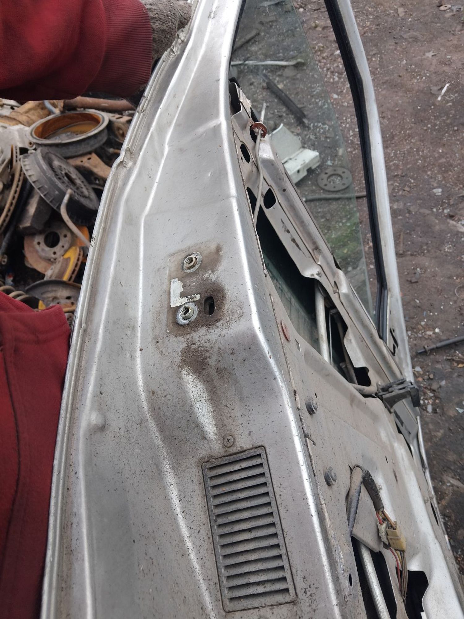 https://ycs.partsauto.market/partsauto-images/thmbs/userImages/7ed63c96fe685f431889ec34ef8f13b8/part/8ddb9c4f-7fa8-4dfa-9a57-116ab4e6e70d_1786242817215.jpg