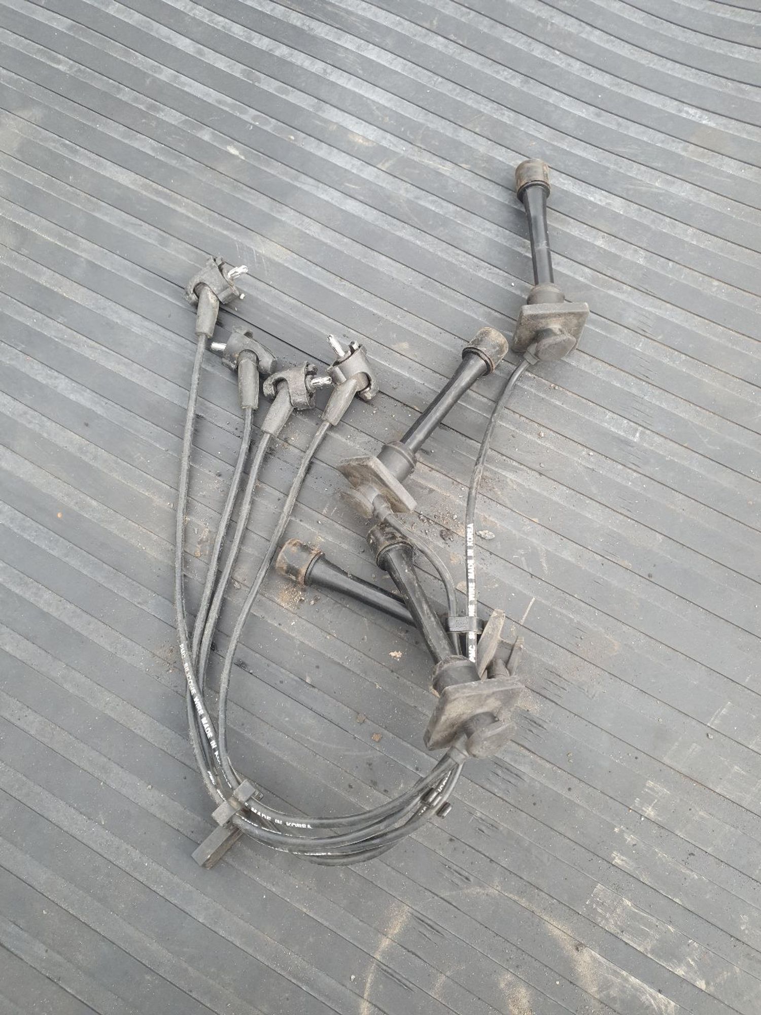 https://ycs.partsauto.market/partsauto-images/thmbs/userImages/7ed63c96fe685f431889ec34ef8f13b8/part/8e691cc8-5c2e-4441-9a9e-c65f3ef51487_1778824906532.jpg