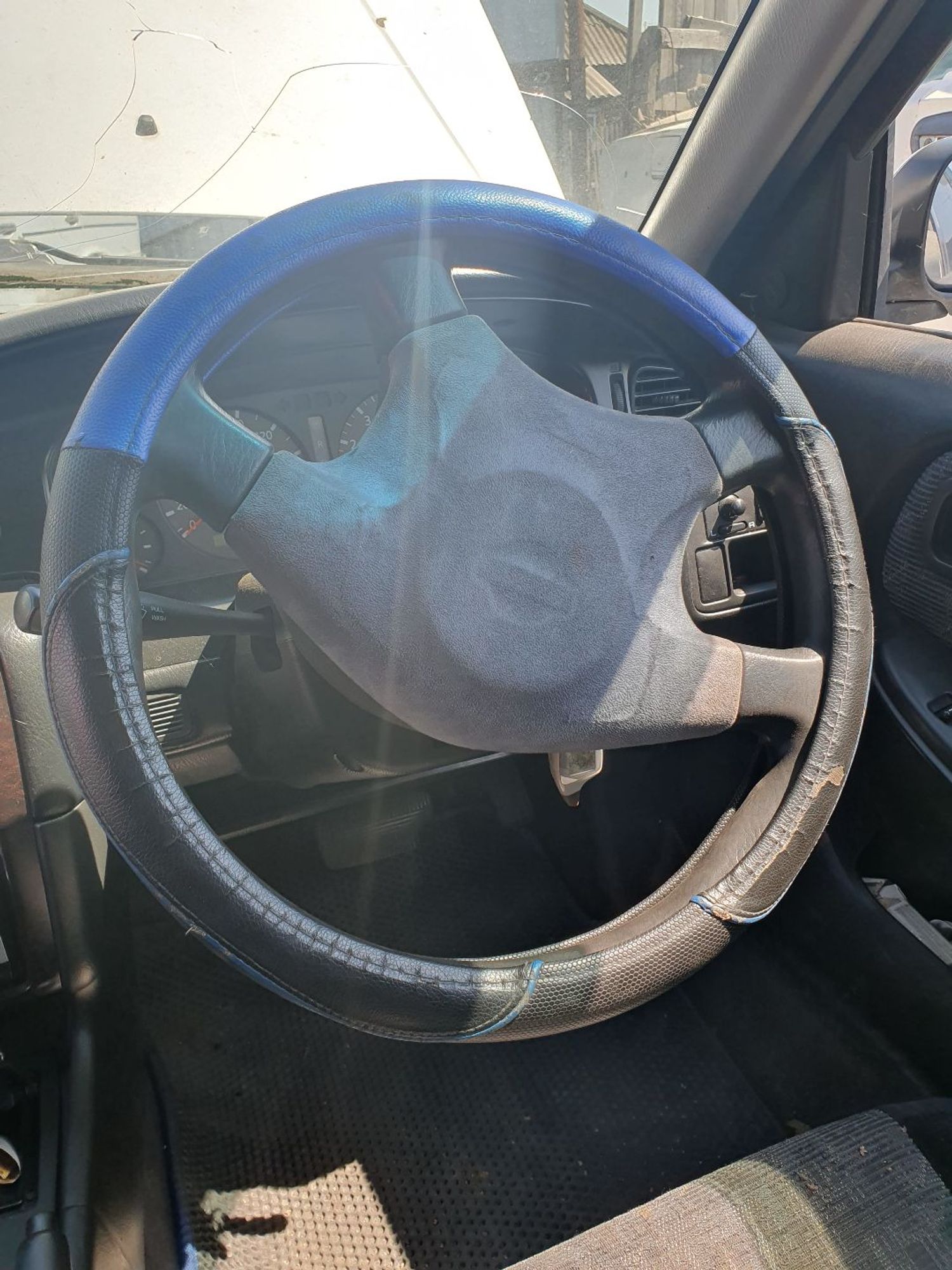 https://ycs.partsauto.market/partsauto-images/thmbs/userImages/7ed63c96fe685f431889ec34ef8f13b8/part/90aa2912-a99f-484f-b626-4371f28892a5_1779865754838.jpg