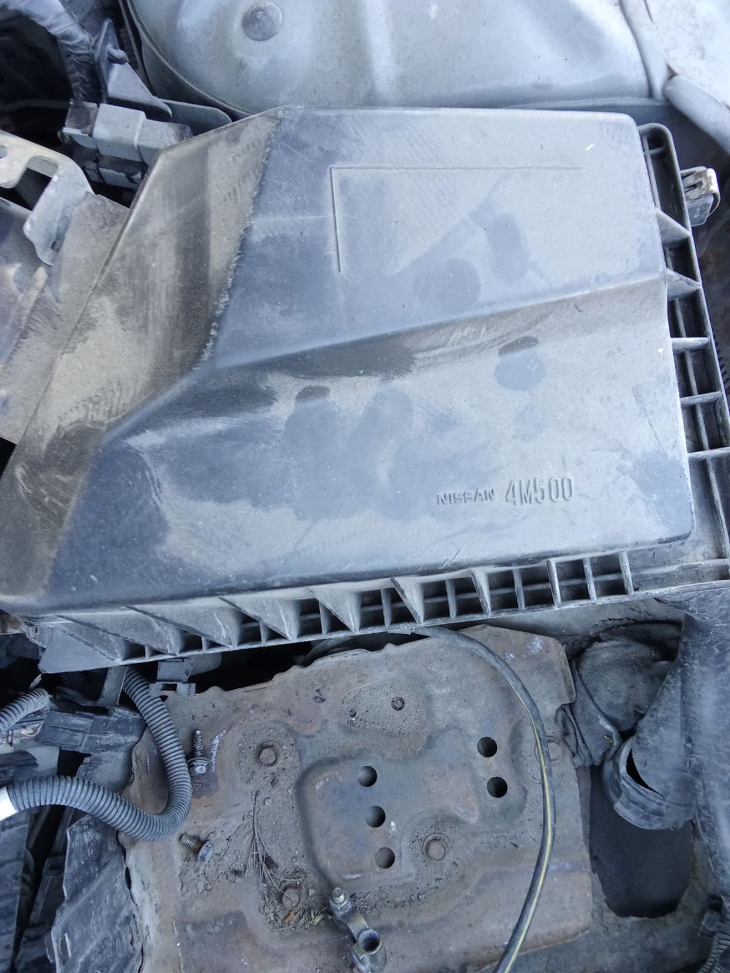 https://ycs.partsauto.market/partsauto-images/thmbs/userImages/7ed63c96fe685f431889ec34ef8f13b8/part/916bc93d-c5fc-4733-87e5-6c1ce5f45bc3_1780368832924.jpg