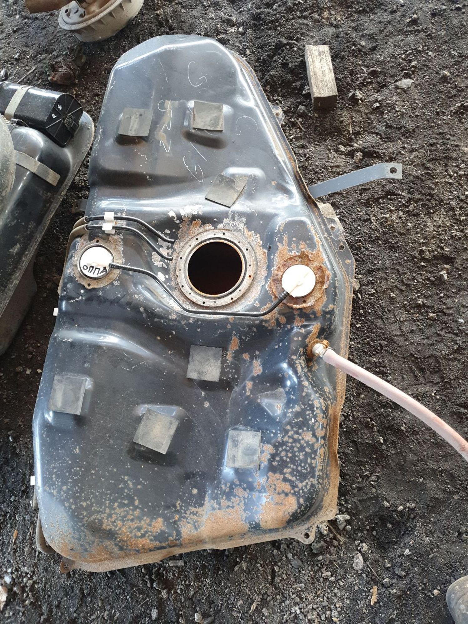https://ycs.partsauto.market/partsauto-images/thmbs/userImages/7ed63c96fe685f431889ec34ef8f13b8/part/91ebc390-6ee8-4d94-8678-04354a46fd62_1785820053930.jpg