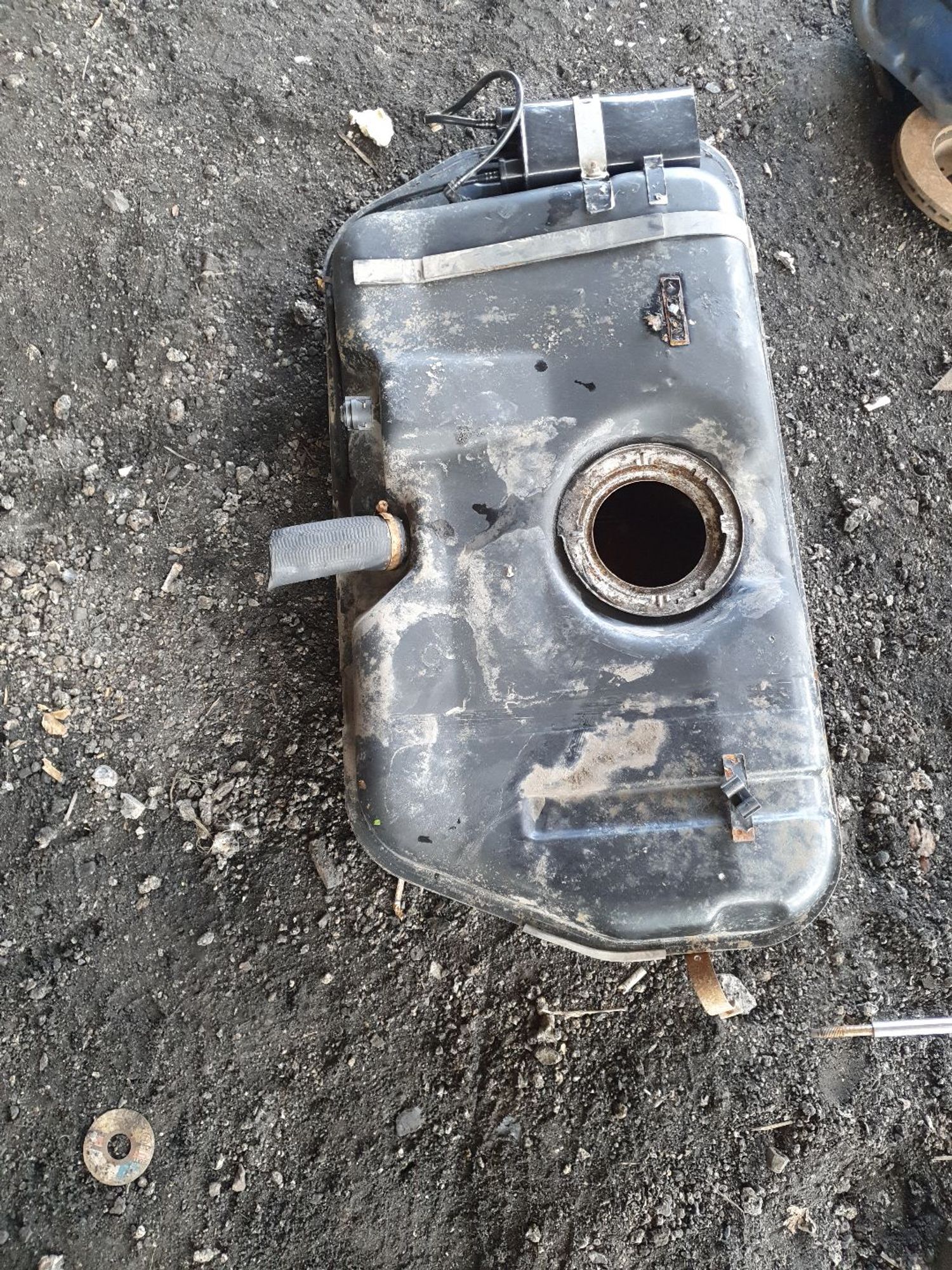 https://ycs.partsauto.market/partsauto-images/thmbs/userImages/7ed63c96fe685f431889ec34ef8f13b8/part/92d2e0b9-b95e-4b3f-acd2-b9bcf2dd1371_1785816267465.jpg