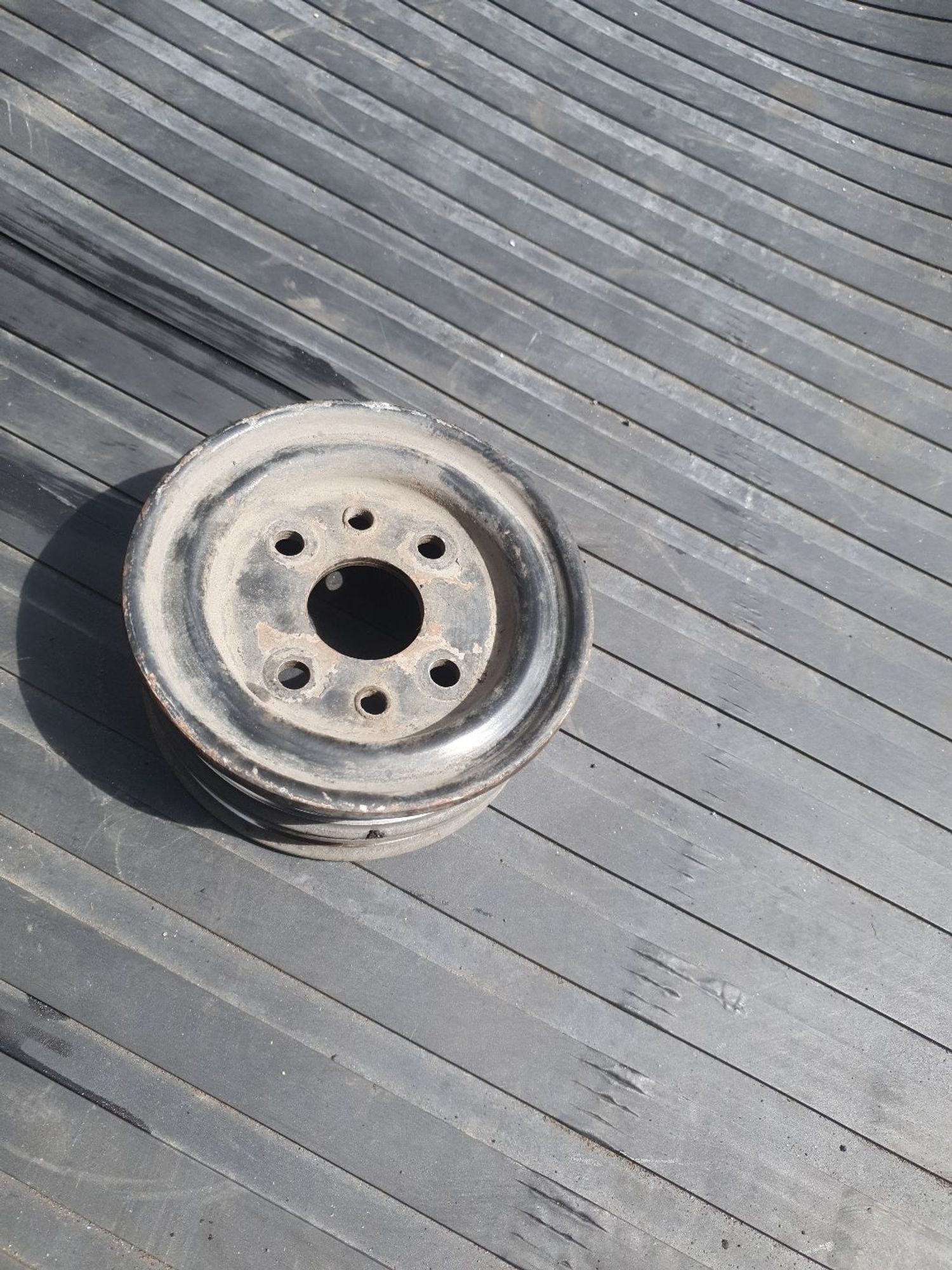 https://ycs.partsauto.market/partsauto-images/thmbs/userImages/7ed63c96fe685f431889ec34ef8f13b8/part/9496870a-78e6-4ab3-bcac-fac5437acaa4_1778823986209.jpg