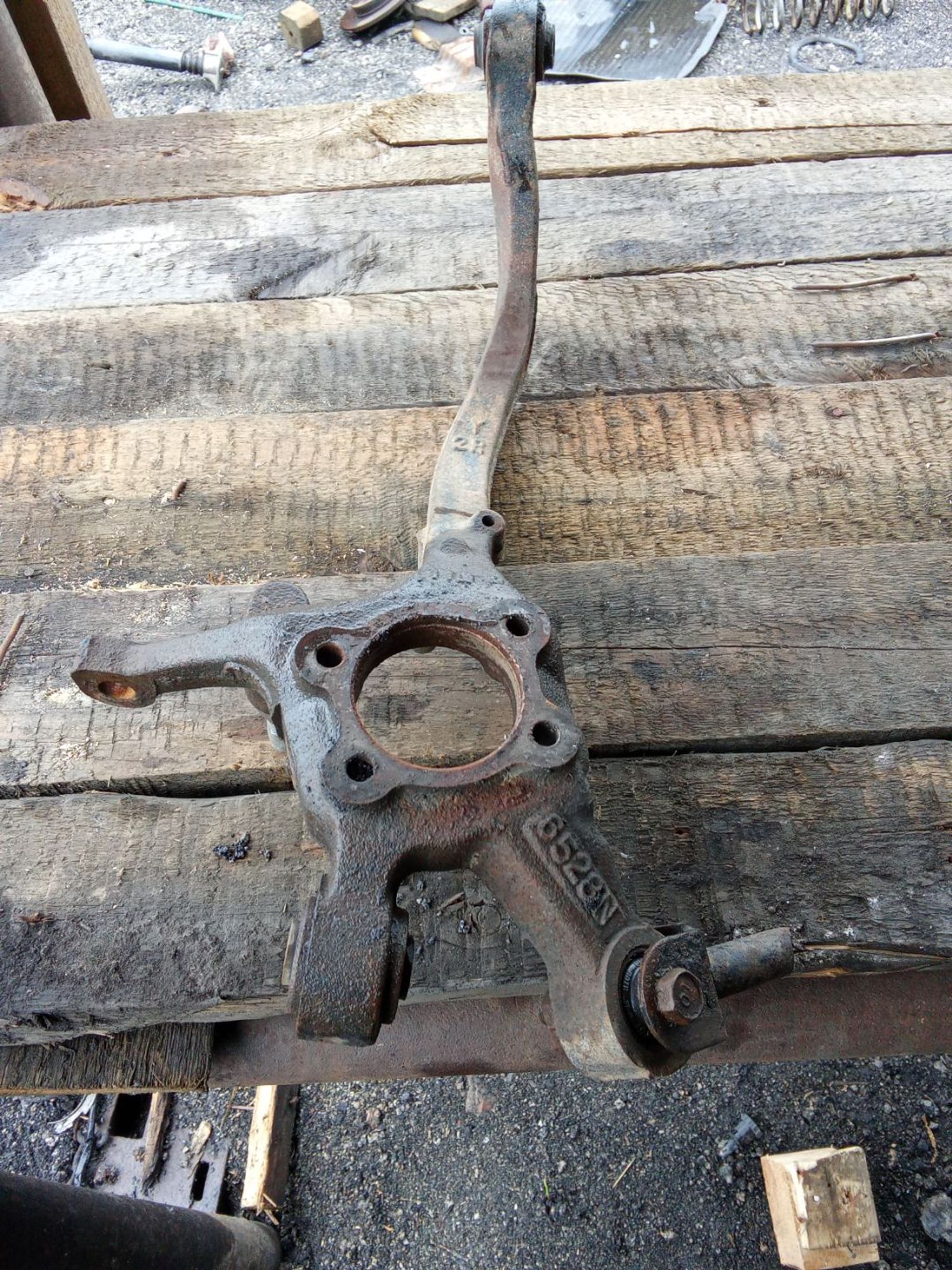 https://ycs.partsauto.market/partsauto-images/thmbs/userImages/7ed63c96fe685f431889ec34ef8f13b8/part/9534d93e-7efc-4700-9ca1-259dc1bde9de_1780026908017.jpg