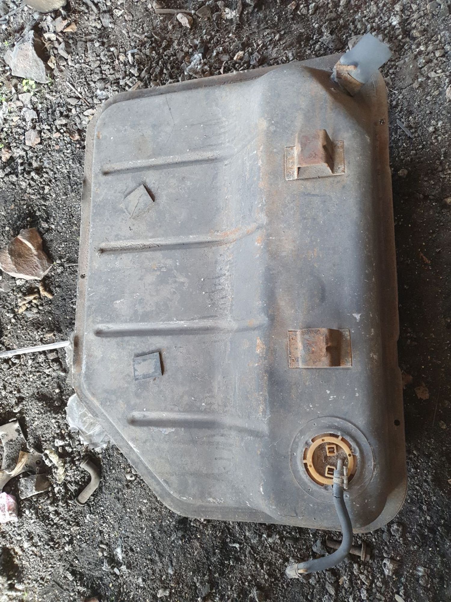 https://ycs.partsauto.market/partsauto-images/thmbs/userImages/7ed63c96fe685f431889ec34ef8f13b8/part/9a7b2575-04be-4055-a65e-bdf546843481_1786012908441.jpg