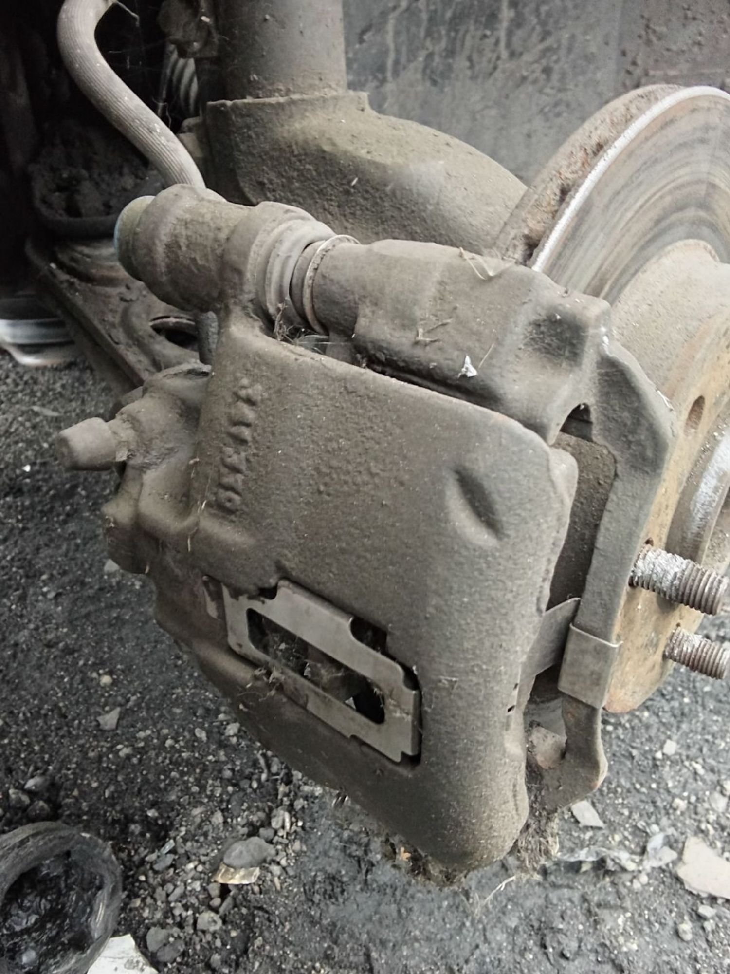 https://ycs.partsauto.market/partsauto-images/thmbs/userImages/7ed63c96fe685f431889ec34ef8f13b8/part/9bc8978b-54da-4474-a14e-e9b1a9c8f52a_1779021212819.jpg