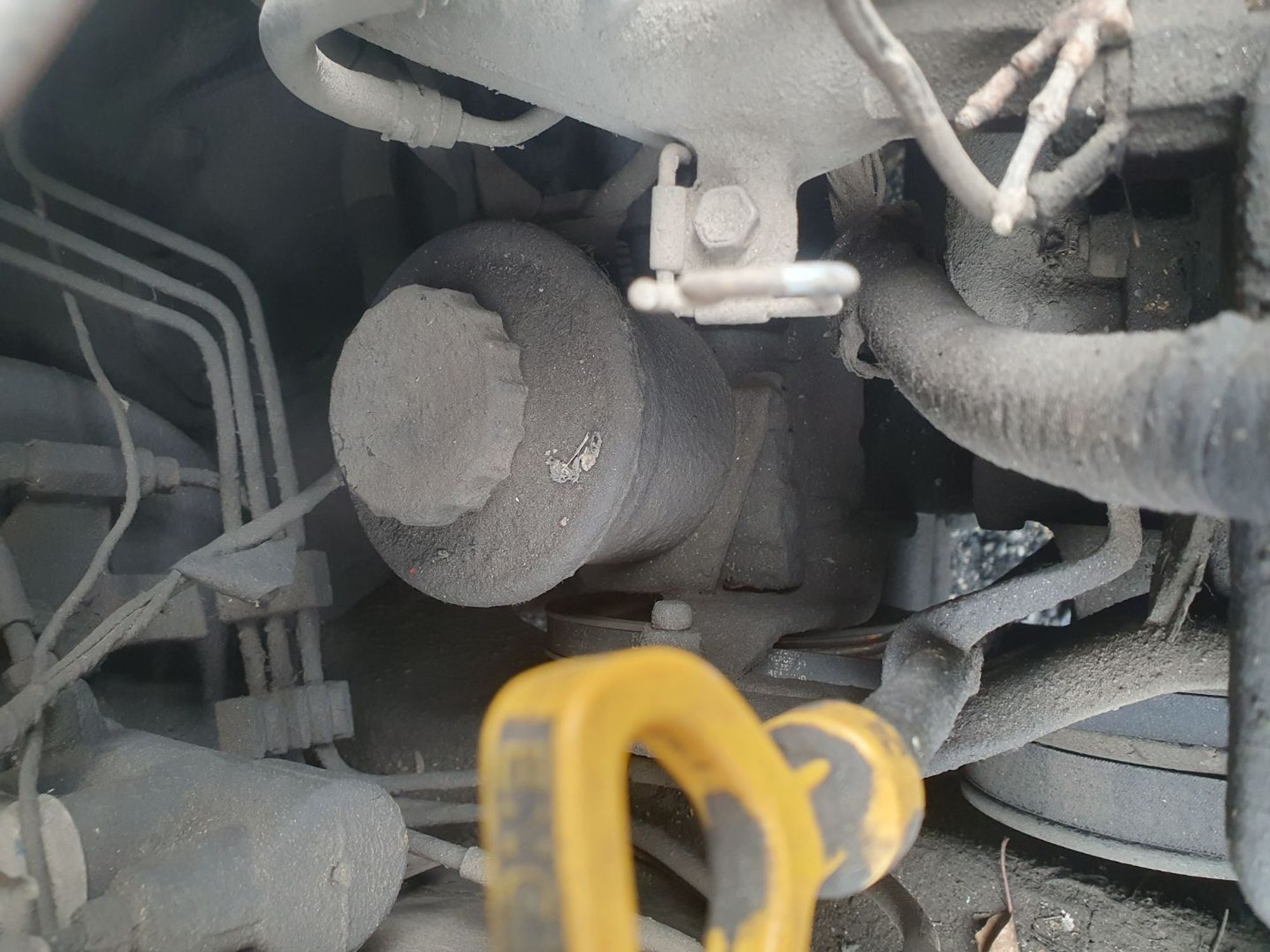 https://ycs.partsauto.market/partsauto-images/thmbs/userImages/7ed63c96fe685f431889ec34ef8f13b8/part/9db7de56-2864-4a1d-8fe6-05ef4efb59b8_1779353265315.jpg
