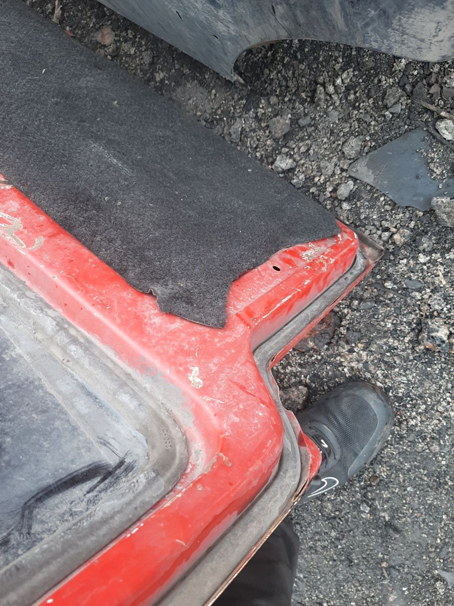 https://ycs.partsauto.market/partsauto-images/thmbs/userImages/7ed63c96fe685f431889ec34ef8f13b8/part/9ee98b47-cb04-4919-b046-769ce59f7c16_1777266381293.jpg