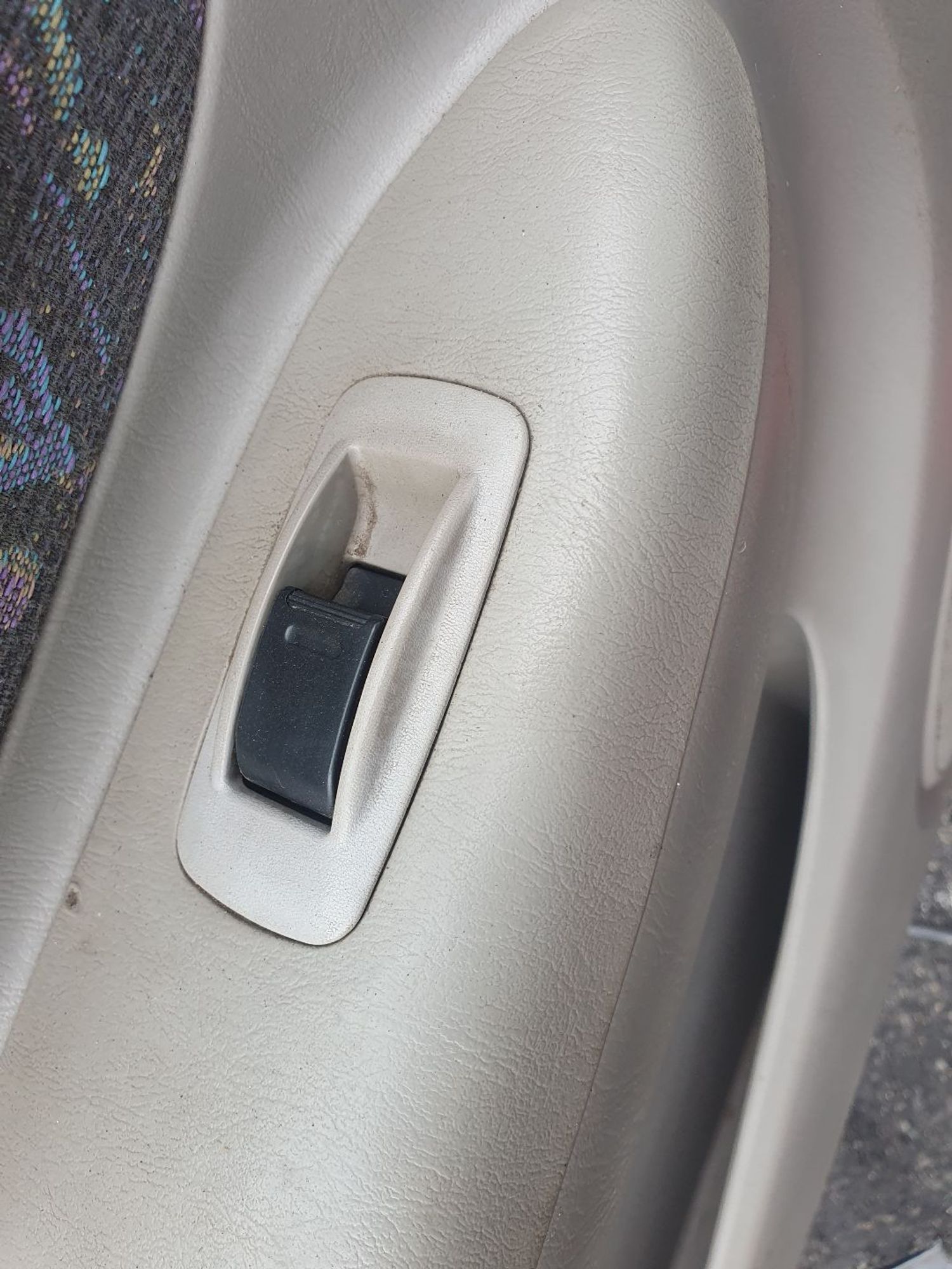 https://ycs.partsauto.market/partsauto-images/thmbs/userImages/7ed63c96fe685f431889ec34ef8f13b8/part/a0f67f81-75bd-4793-8ae1-5f94cd78a4f7_1779345204276.jpg