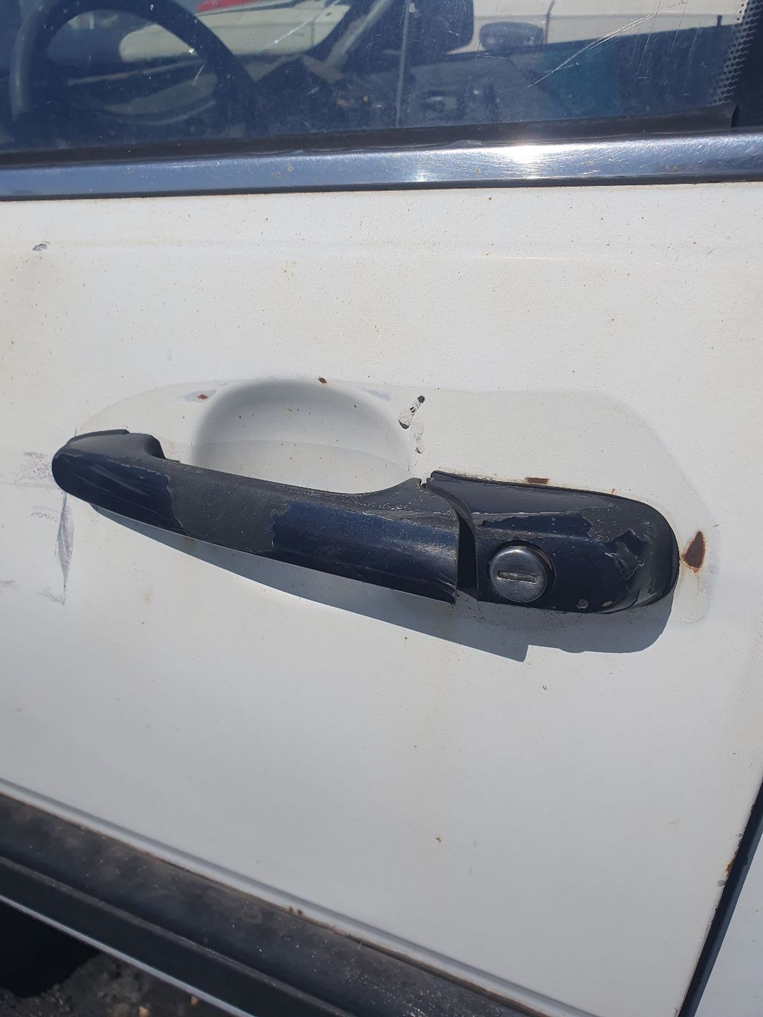 https://ycs.partsauto.market/partsauto-images/thmbs/userImages/7ed63c96fe685f431889ec34ef8f13b8/part/a485fd79-d9a8-43e8-91ba-e490ec6aacfd_1779694949150.jpg