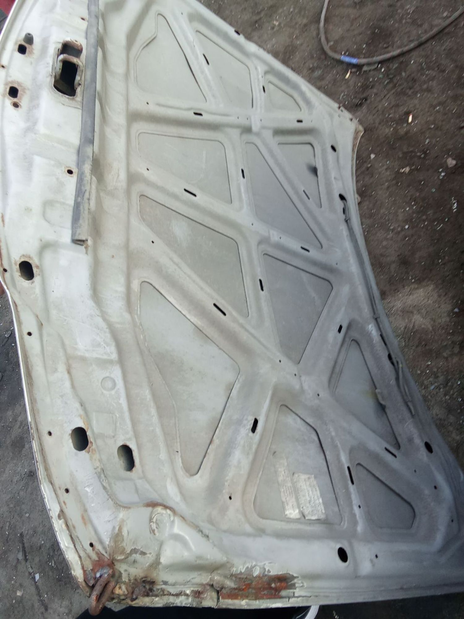 https://ycs.partsauto.market/partsauto-images/thmbs/userImages/7ed63c96fe685f431889ec34ef8f13b8/part/a4e96c24-d2a1-42b0-bb86-a8db0b5075ec_1780720066811.jpg