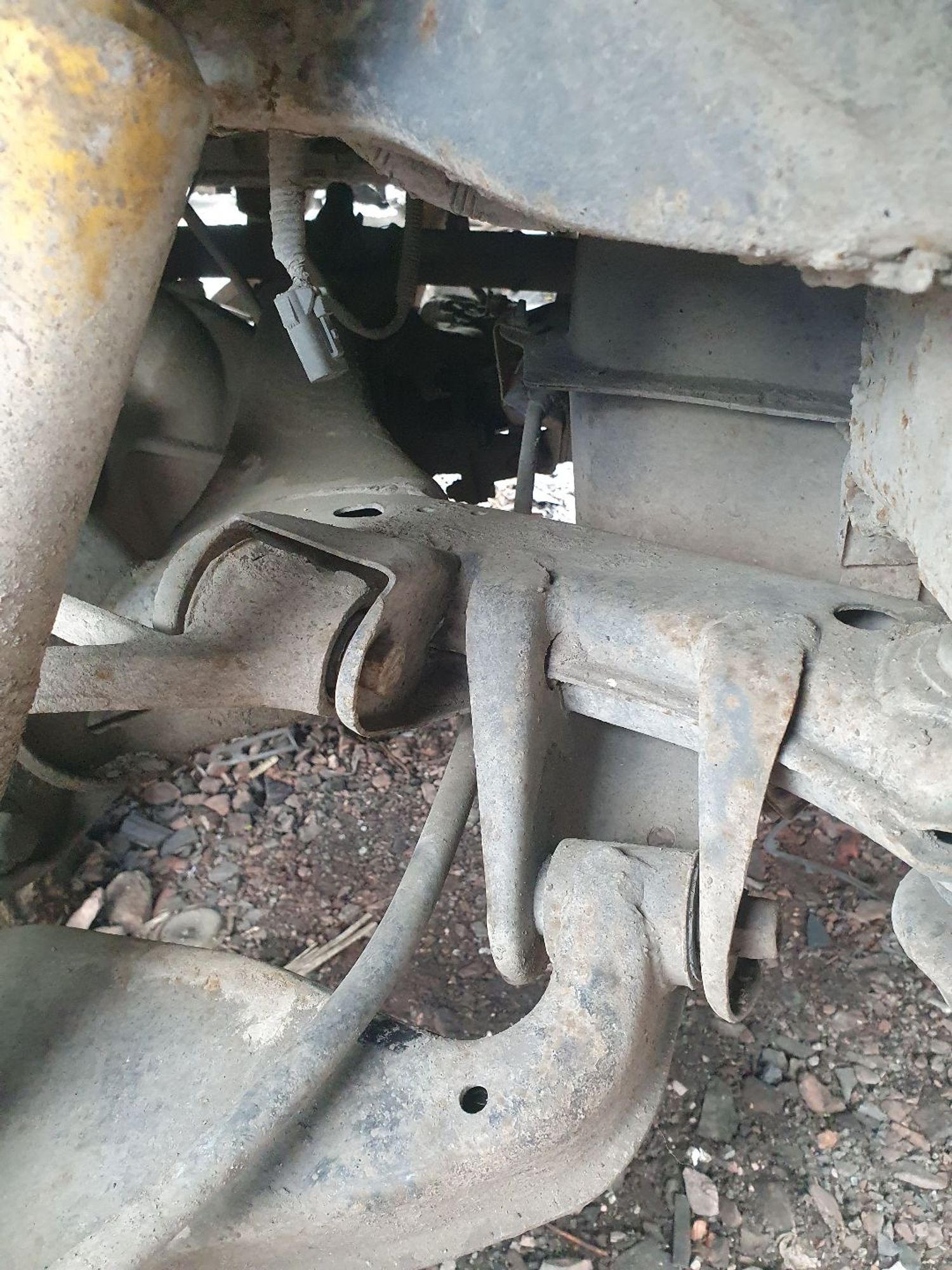 https://ycs.partsauto.market/partsauto-images/thmbs/userImages/7ed63c96fe685f431889ec34ef8f13b8/part/a56a7cde-ca04-4553-b16f-2b50ff6e2d6b_1779003691171.jpg