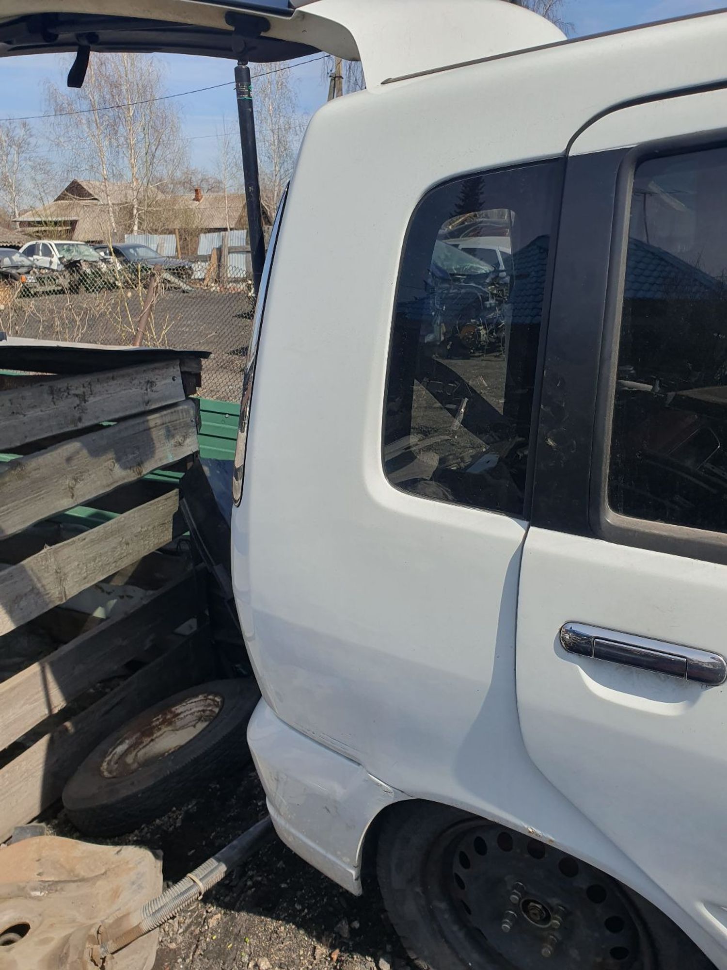 https://ycs.partsauto.market/partsauto-images/thmbs/userImages/7ed63c96fe685f431889ec34ef8f13b8/part/a6e345df-ff96-4130-87a6-b087555a9406_1777536873500.jpg