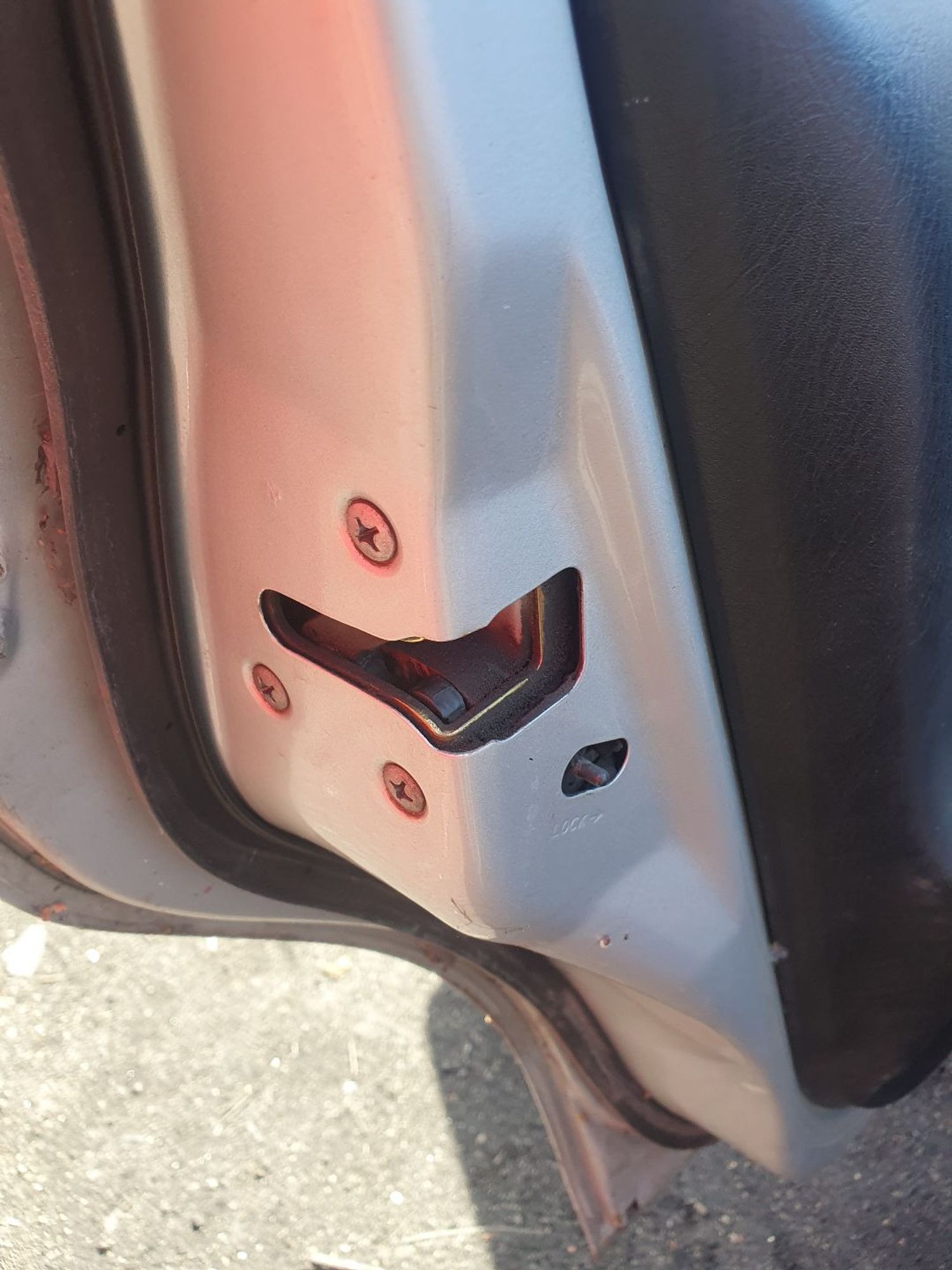 https://ycs.partsauto.market/partsauto-images/thmbs/userImages/7ed63c96fe685f431889ec34ef8f13b8/part/a8a82c57-9f90-426a-9137-037810d5fa89_1779855471373.jpg