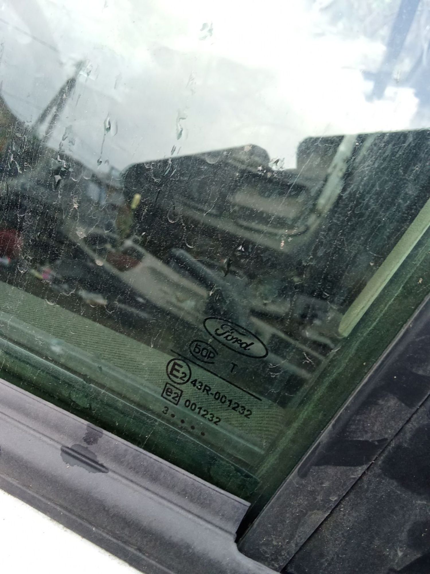 https://ycs.partsauto.market/partsauto-images/thmbs/userImages/7ed63c96fe685f431889ec34ef8f13b8/part/a8d80a62-f6ab-4023-9aa2-47c2206e5613_1781498320832.jpg