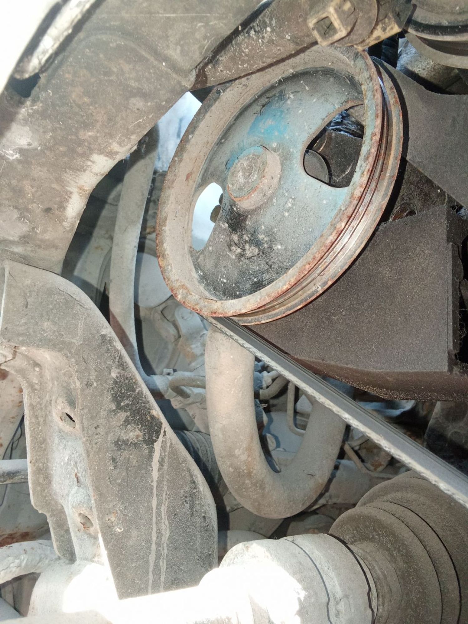 https://ycs.partsauto.market/partsauto-images/thmbs/userImages/7ed63c96fe685f431889ec34ef8f13b8/part/a8d9b705-fcdb-4c80-9a26-4c0313a6fd4b_1780716979529.jpg