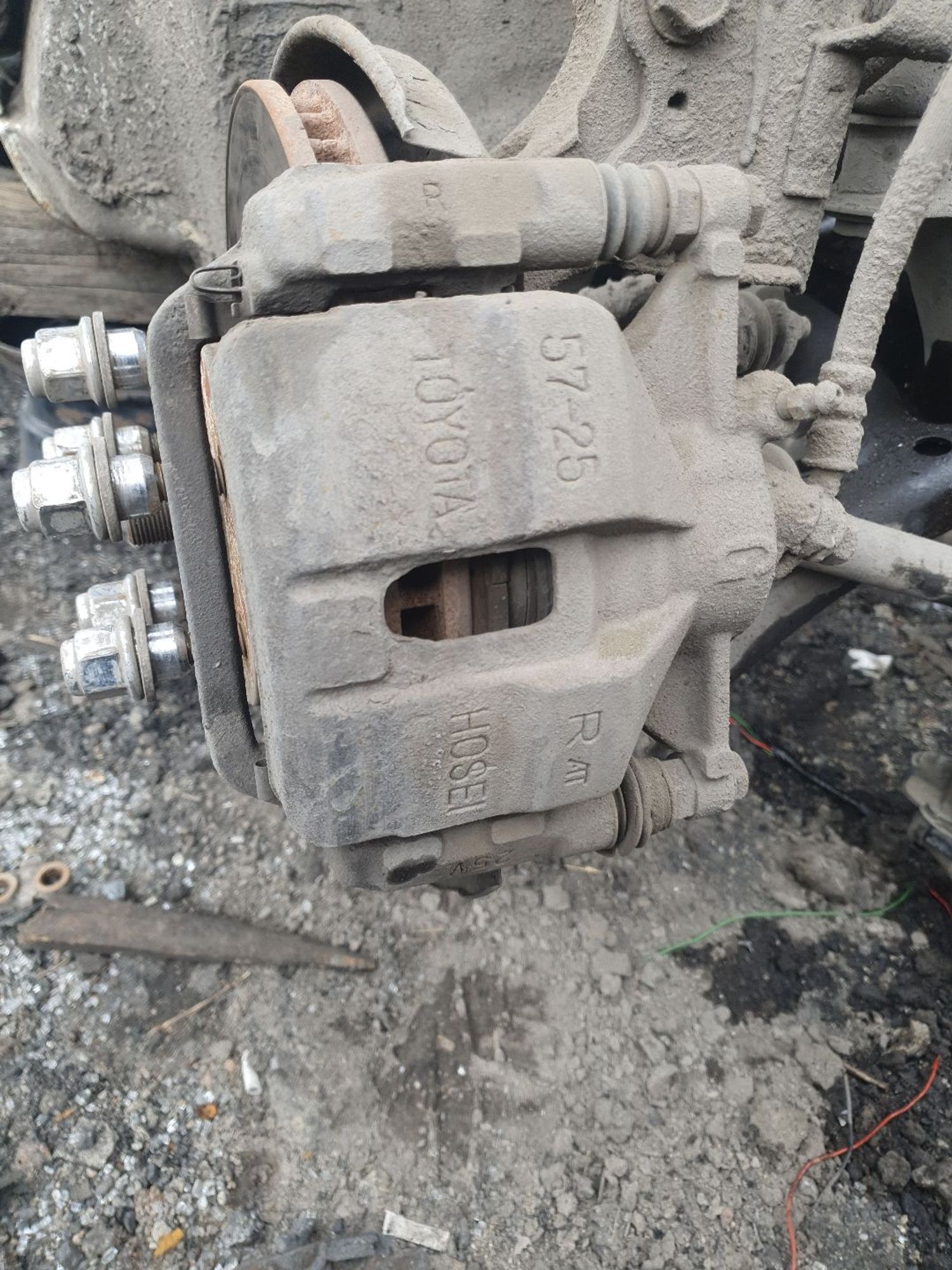https://ycs.partsauto.market/partsauto-images/thmbs/userImages/7ed63c96fe685f431889ec34ef8f13b8/part/aa325d41-deec-4330-88c3-46518daddf1c_1778831726655.jpg