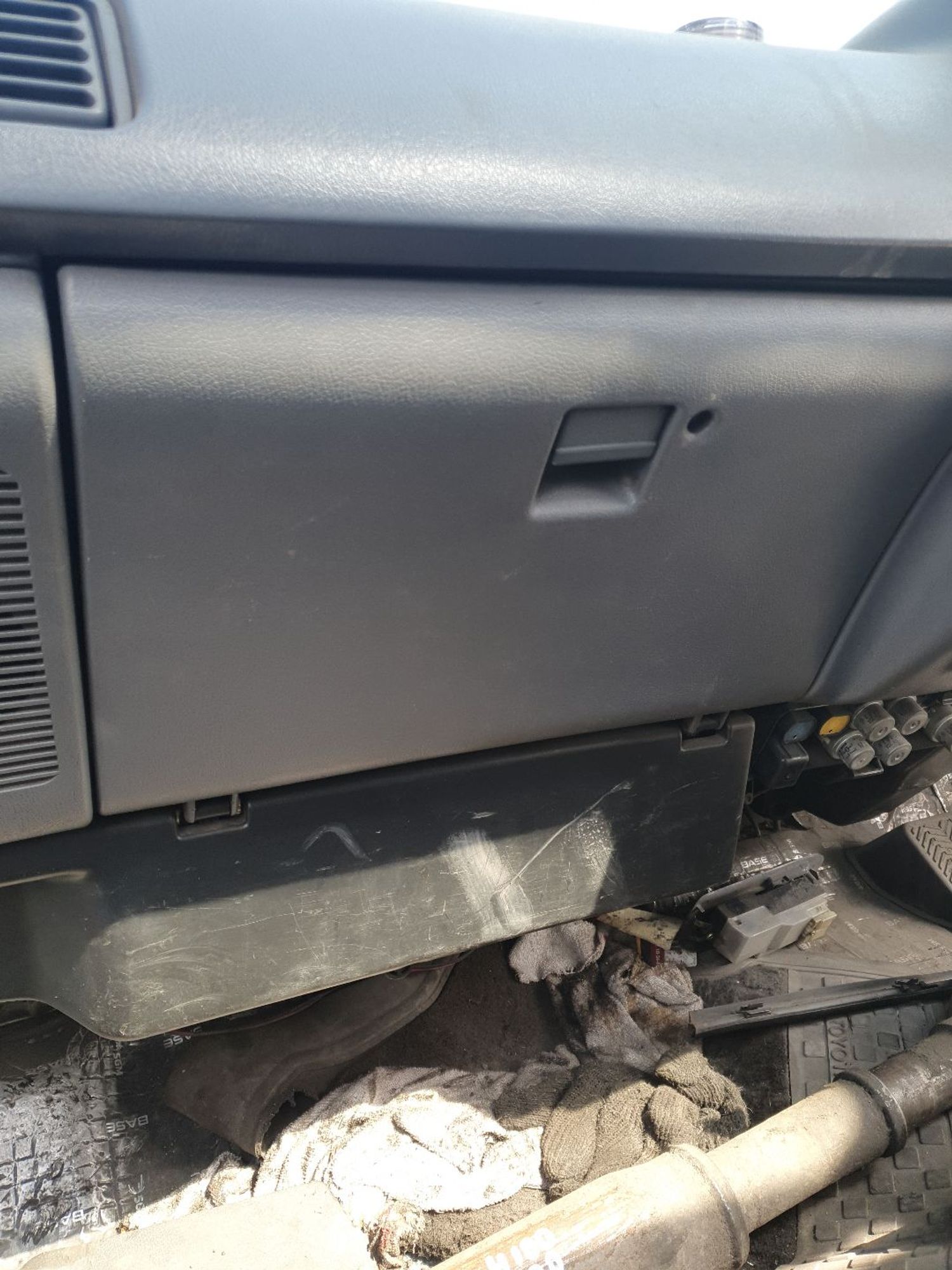 https://ycs.partsauto.market/partsauto-images/thmbs/userImages/7ed63c96fe685f431889ec34ef8f13b8/part/ac05563e-372b-4b47-af7a-40b4bb53ba9e_1778732996907.jpg