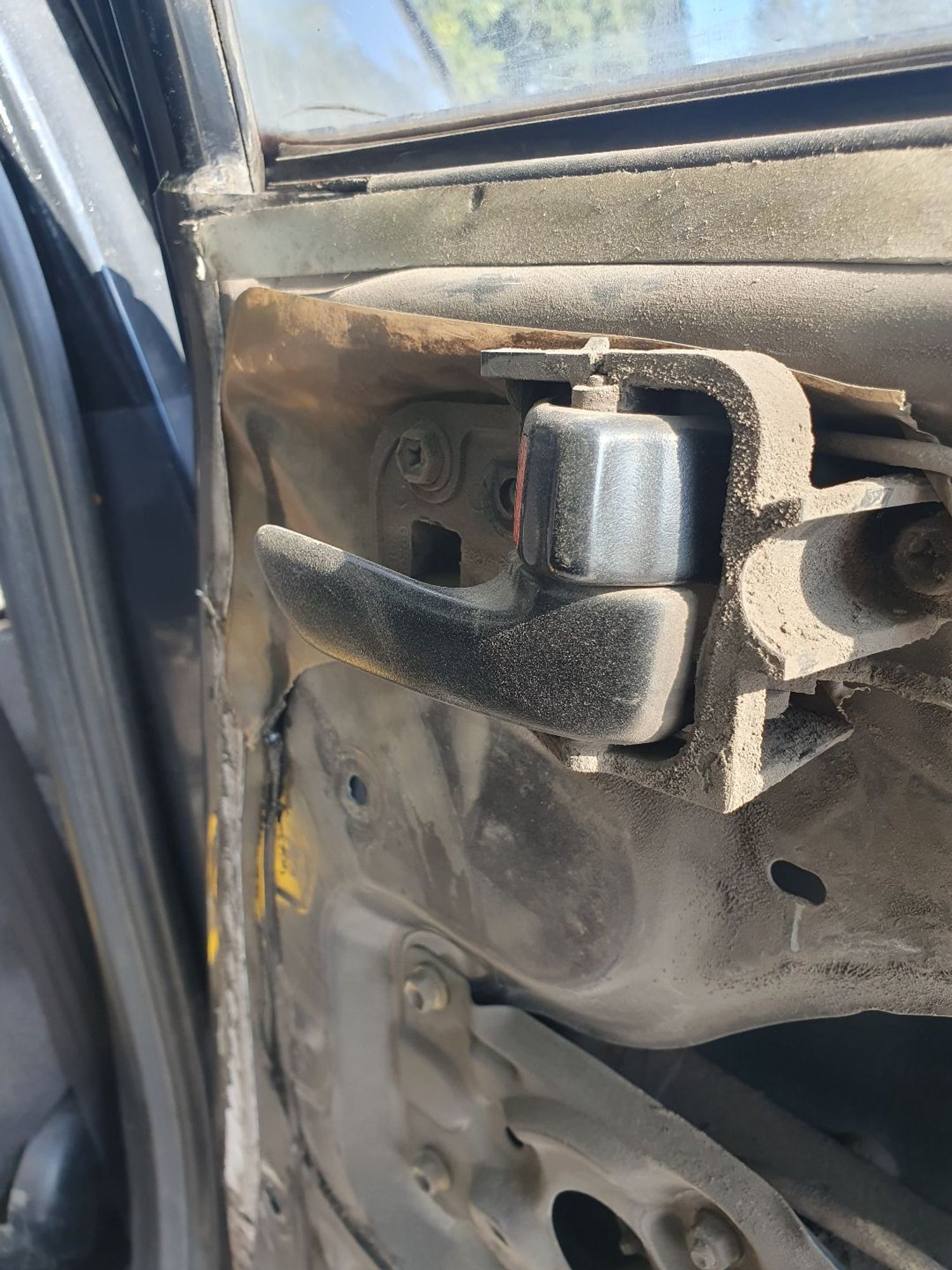 https://ycs.partsauto.market/partsauto-images/thmbs/userImages/7ed63c96fe685f431889ec34ef8f13b8/part/ac7e281d-398d-4f37-925a-32ce3f62da46_1786680784516.jpg