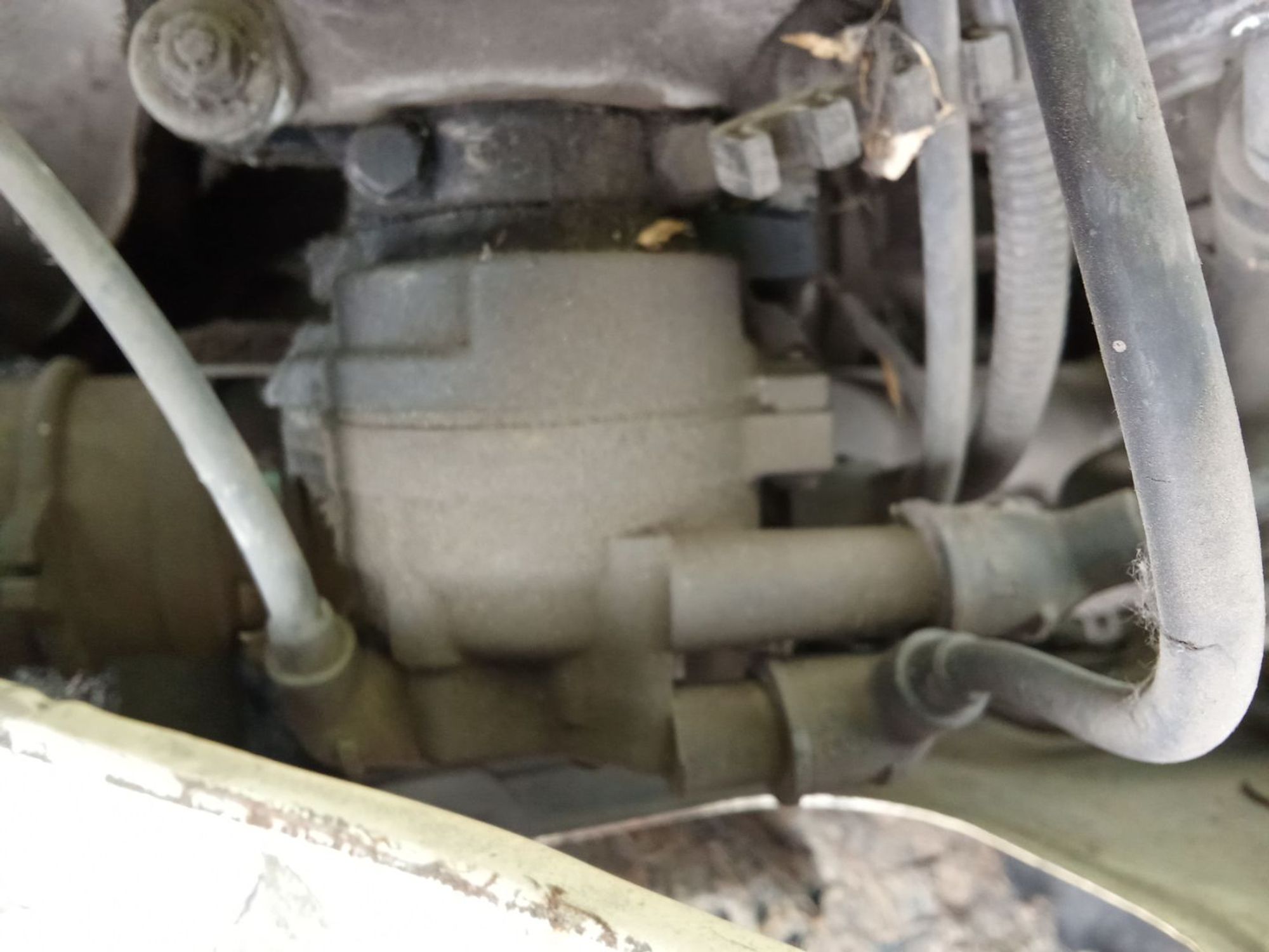 https://ycs.partsauto.market/partsauto-images/thmbs/userImages/7ed63c96fe685f431889ec34ef8f13b8/part/ad79f442-b1f1-410f-b8a1-42e6a4b47379_1778665092540.jpg