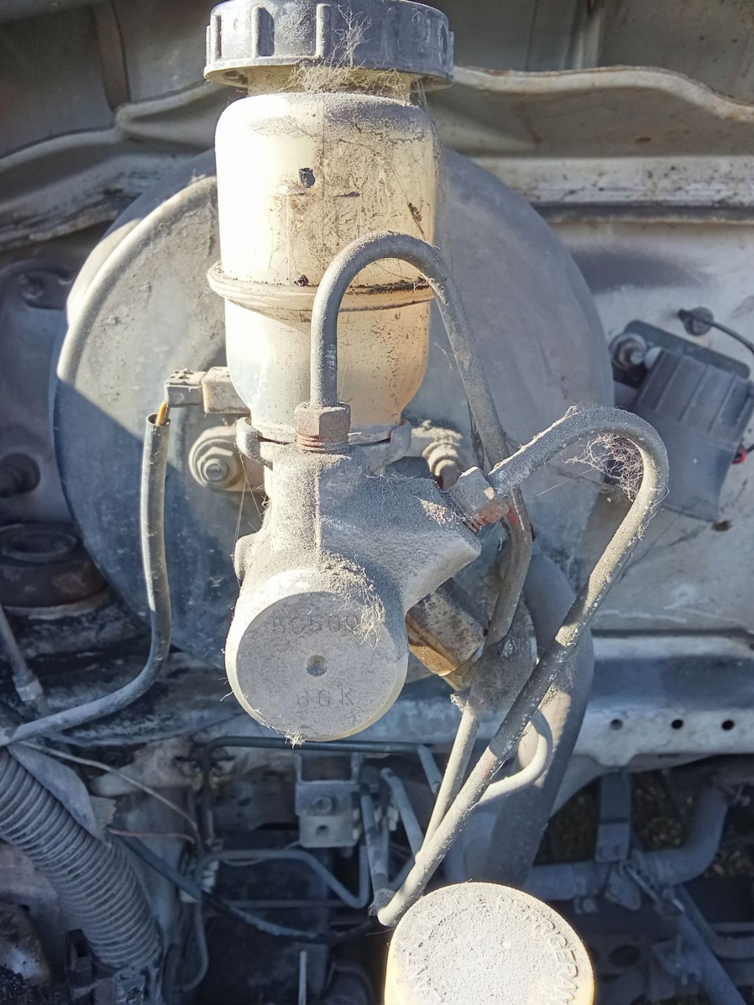https://ycs.partsauto.market/partsauto-images/thmbs/userImages/7ed63c96fe685f431889ec34ef8f13b8/part/af6822cb-519d-4f8f-83ce-f4c686021e17_1778638207176.jpg