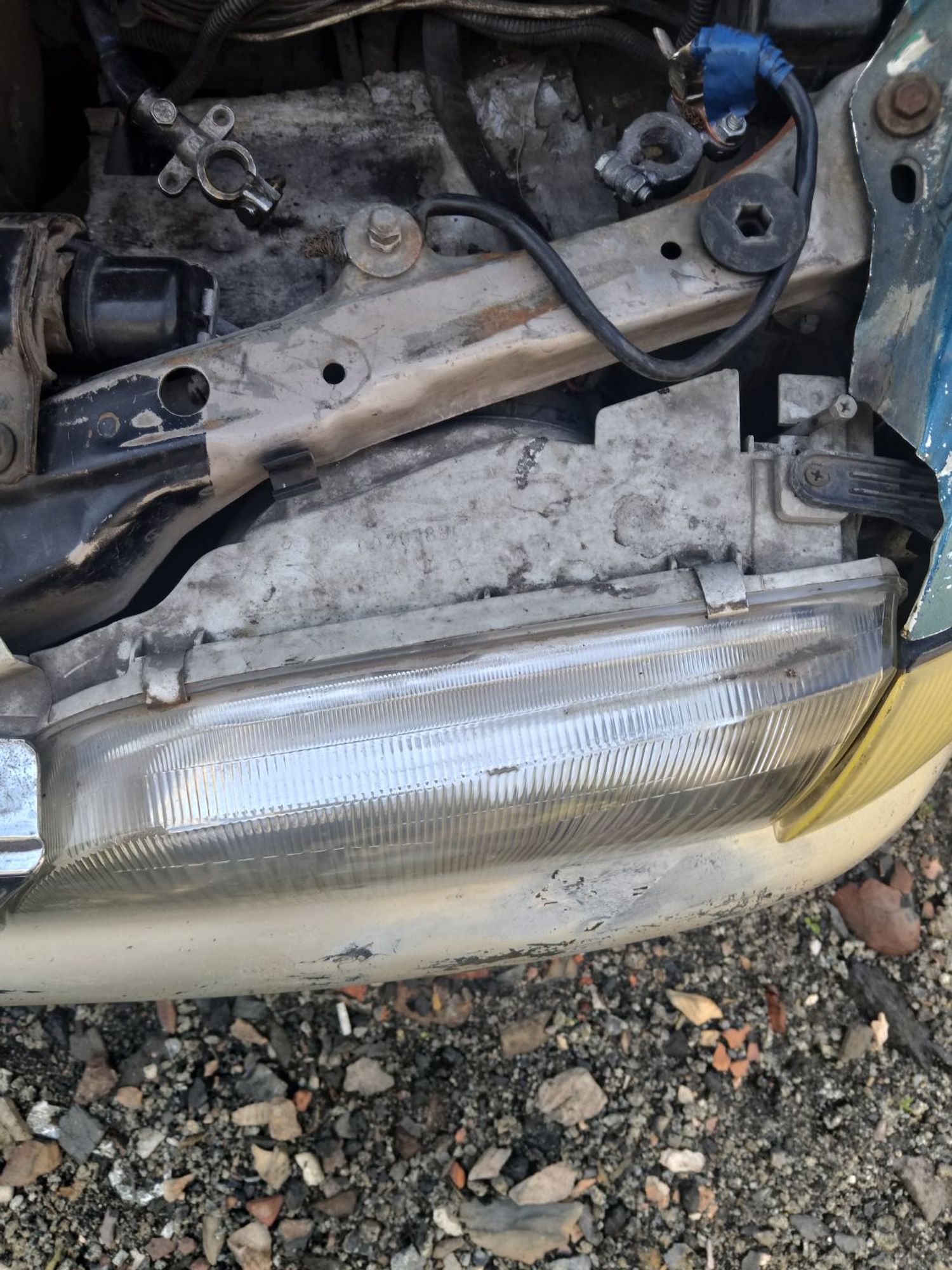 https://ycs.partsauto.market/partsauto-images/thmbs/userImages/7ed63c96fe685f431889ec34ef8f13b8/part/b0483ae6-d784-4a17-b0b8-7aeb2219c562_1784177429031.jpg