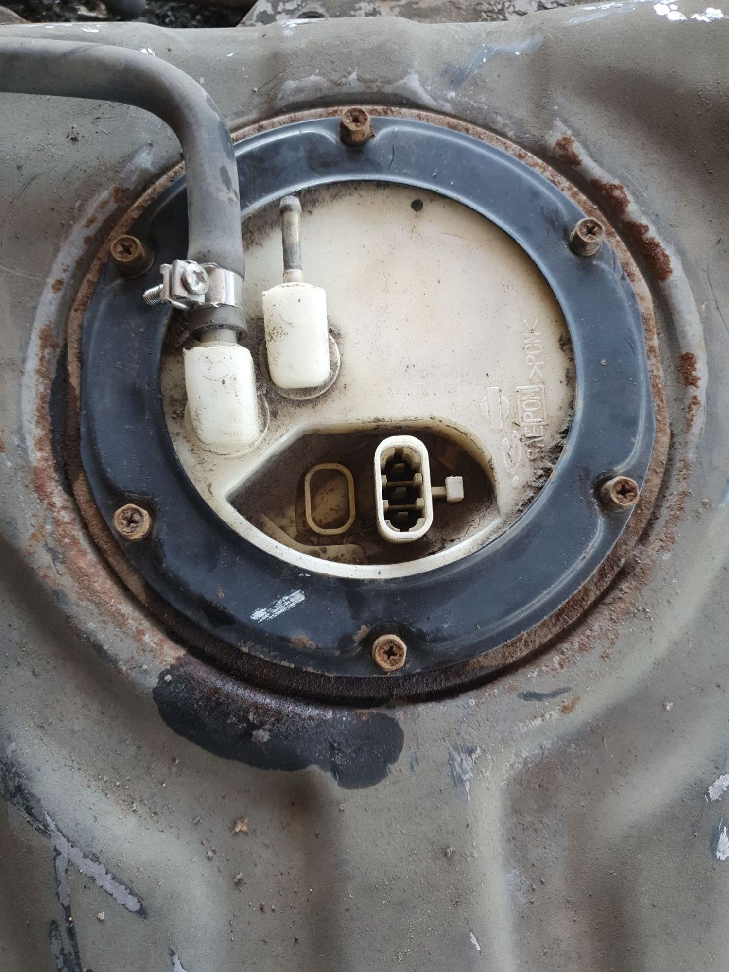 https://ycs.partsauto.market/partsauto-images/thmbs/userImages/7ed63c96fe685f431889ec34ef8f13b8/part/b10b1f66-f9a5-4e63-9dcb-10881ccb7c64_1785826204293.jpg