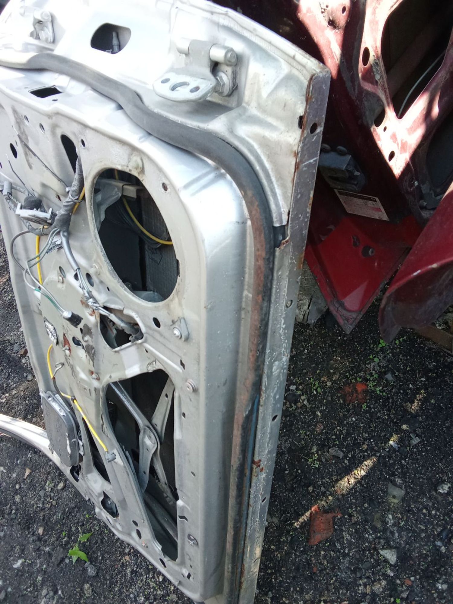https://ycs.partsauto.market/partsauto-images/thmbs/userImages/7ed63c96fe685f431889ec34ef8f13b8/part/b2986415-7528-4561-9425-32c4c73c11a3_1782976191412.jpg