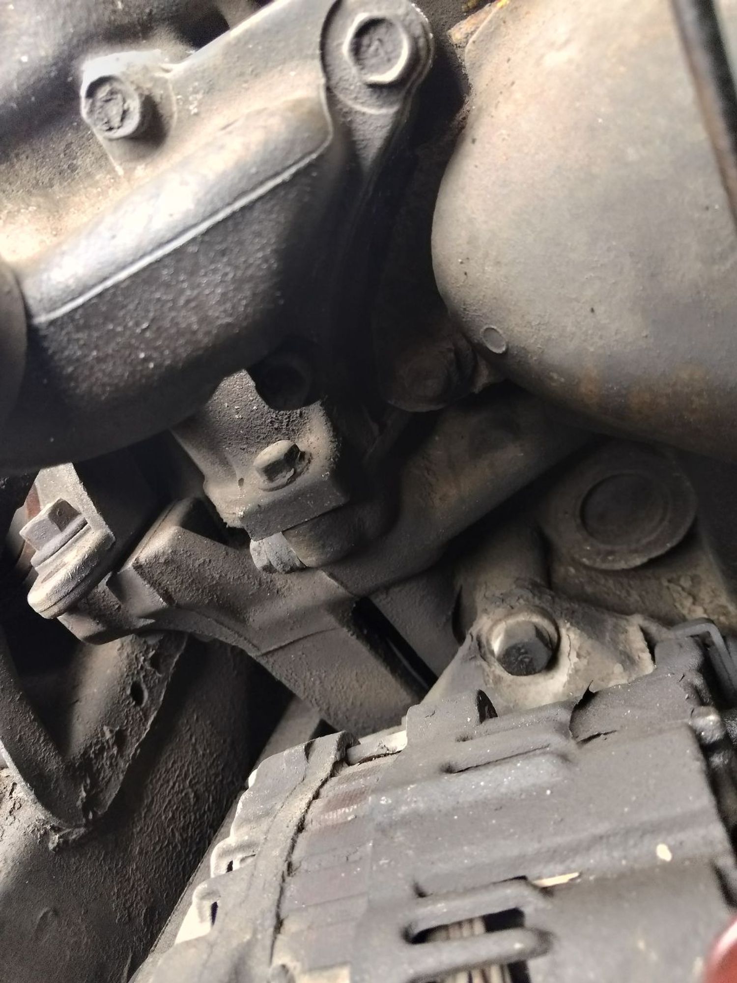 https://ycs.partsauto.market/partsauto-images/thmbs/userImages/7ed63c96fe685f431889ec34ef8f13b8/part/b2ee0758-bcb8-4042-a136-001ba2776d83_1784357961785.jpg