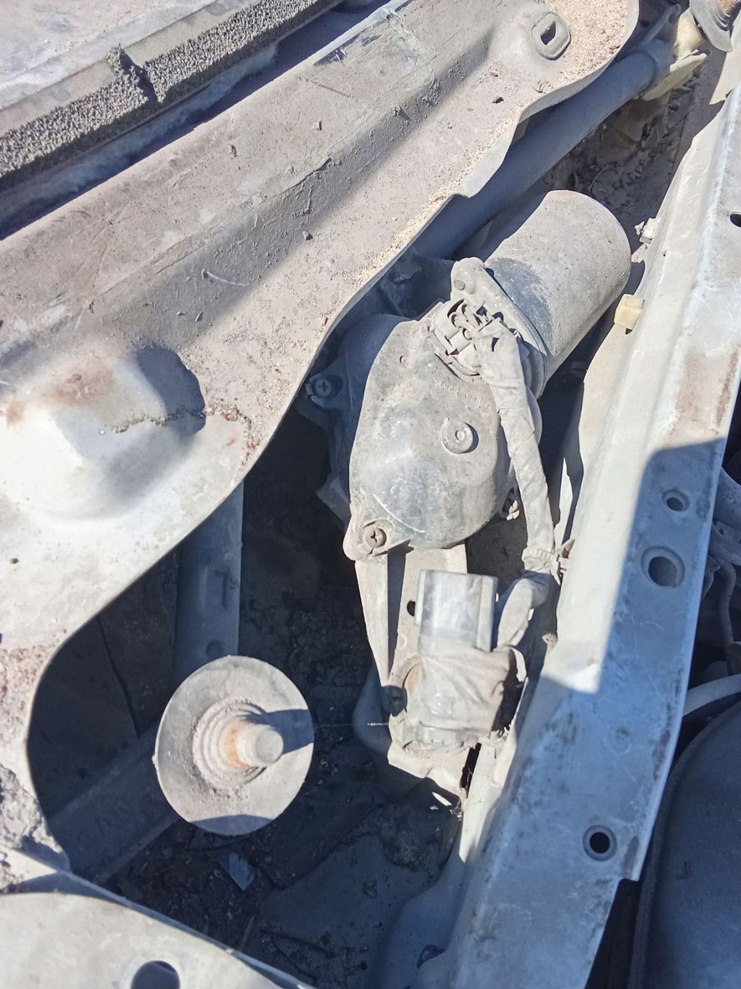 https://ycs.partsauto.market/partsauto-images/thmbs/userImages/7ed63c96fe685f431889ec34ef8f13b8/part/b31e0d8e-8268-4791-aab1-0dde3cd253a9_1780718589039.jpg