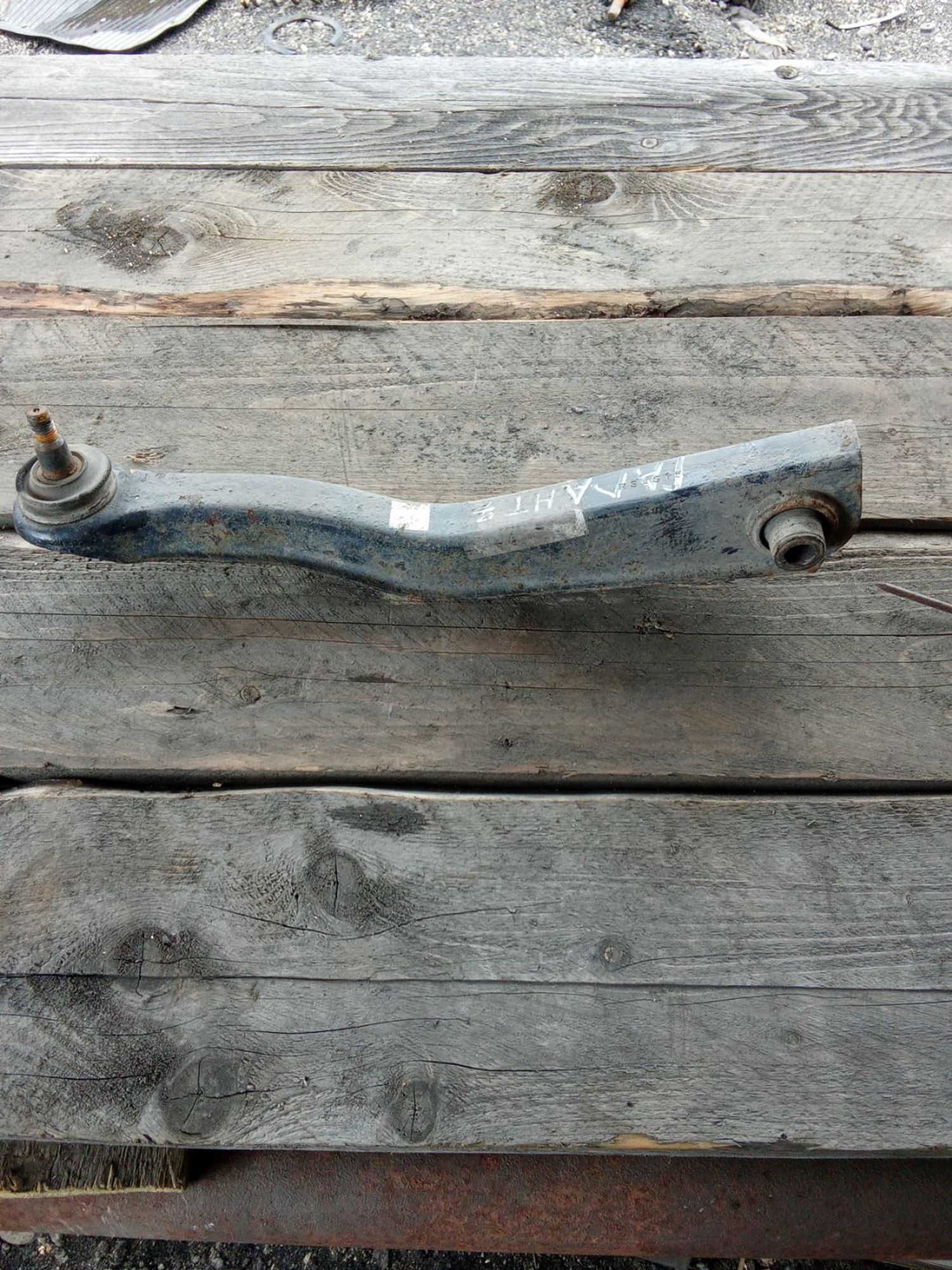 https://ycs.partsauto.market/partsauto-images/thmbs/userImages/7ed63c96fe685f431889ec34ef8f13b8/part/b4002150-5bc1-4f79-984c-6f392c7800a7_1780037145918.jpg