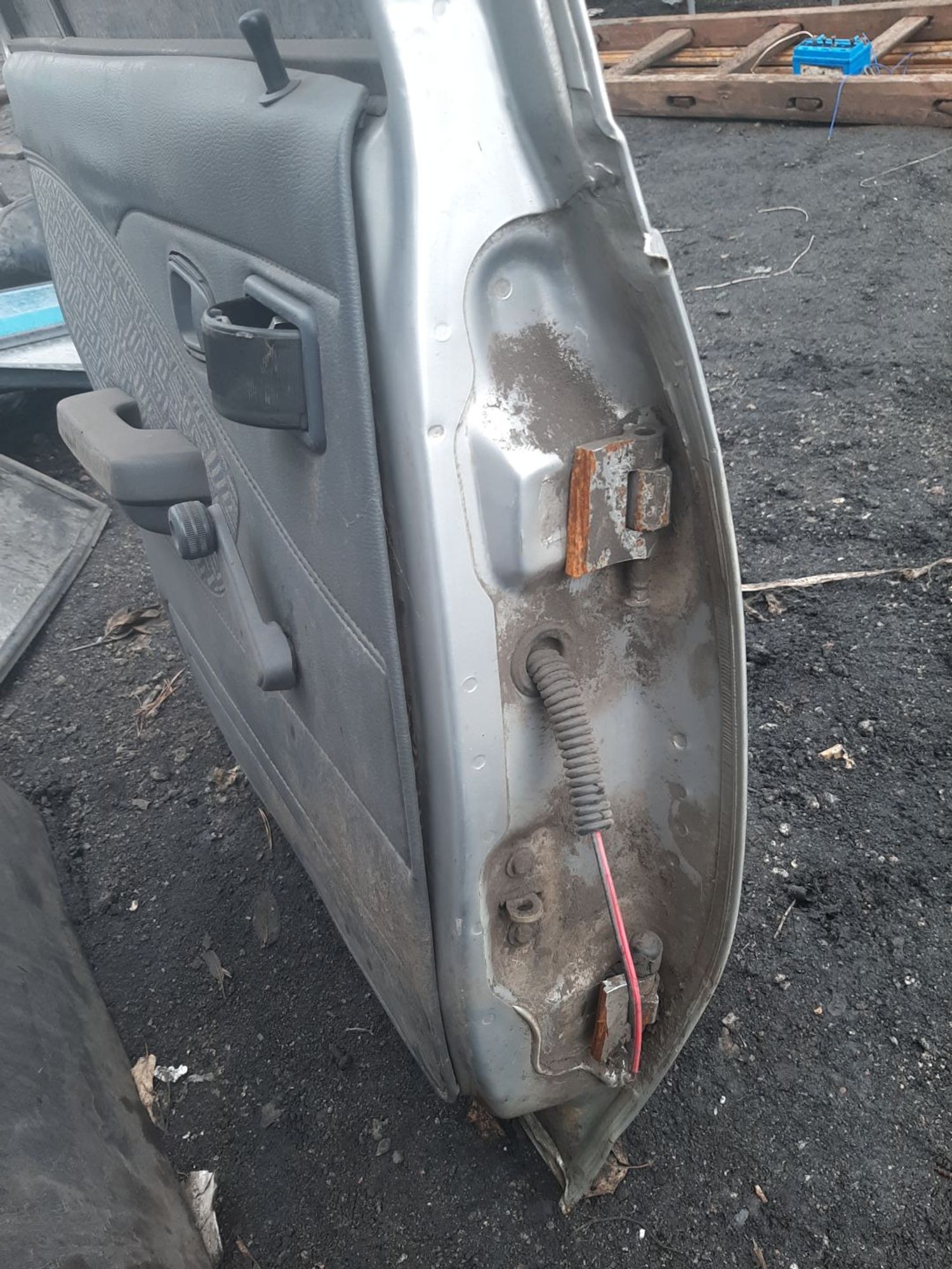 https://ycs.partsauto.market/partsauto-images/thmbs/userImages/7ed63c96fe685f431889ec34ef8f13b8/part/b42d3b2a-9b80-4573-95a0-f30faab7d06f_1777261172814.jpg