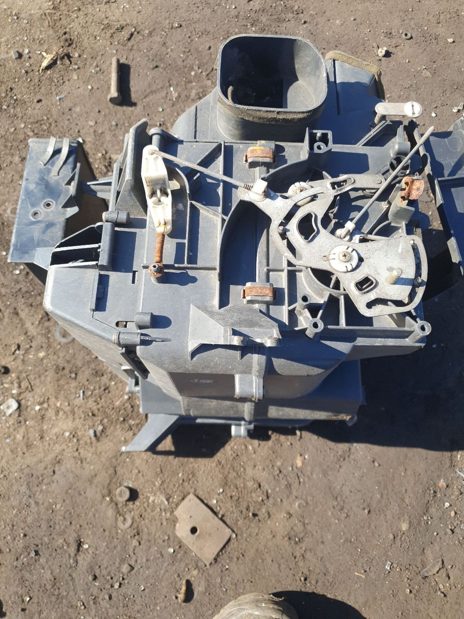 https://ycs.partsauto.market/partsauto-images/thmbs/userImages/7ed63c96fe685f431889ec34ef8f13b8/part/b53aeab7-d5e4-4c6c-b603-5d4afb03347d_1786701695769.jpg