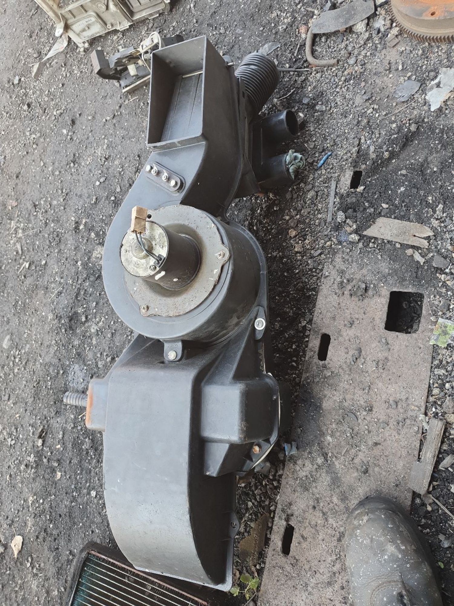 https://ycs.partsauto.market/partsauto-images/thmbs/userImages/7ed63c96fe685f431889ec34ef8f13b8/part/b587657b-4426-47a0-99c2-50e6ba857ab8_1785733906699.jpg