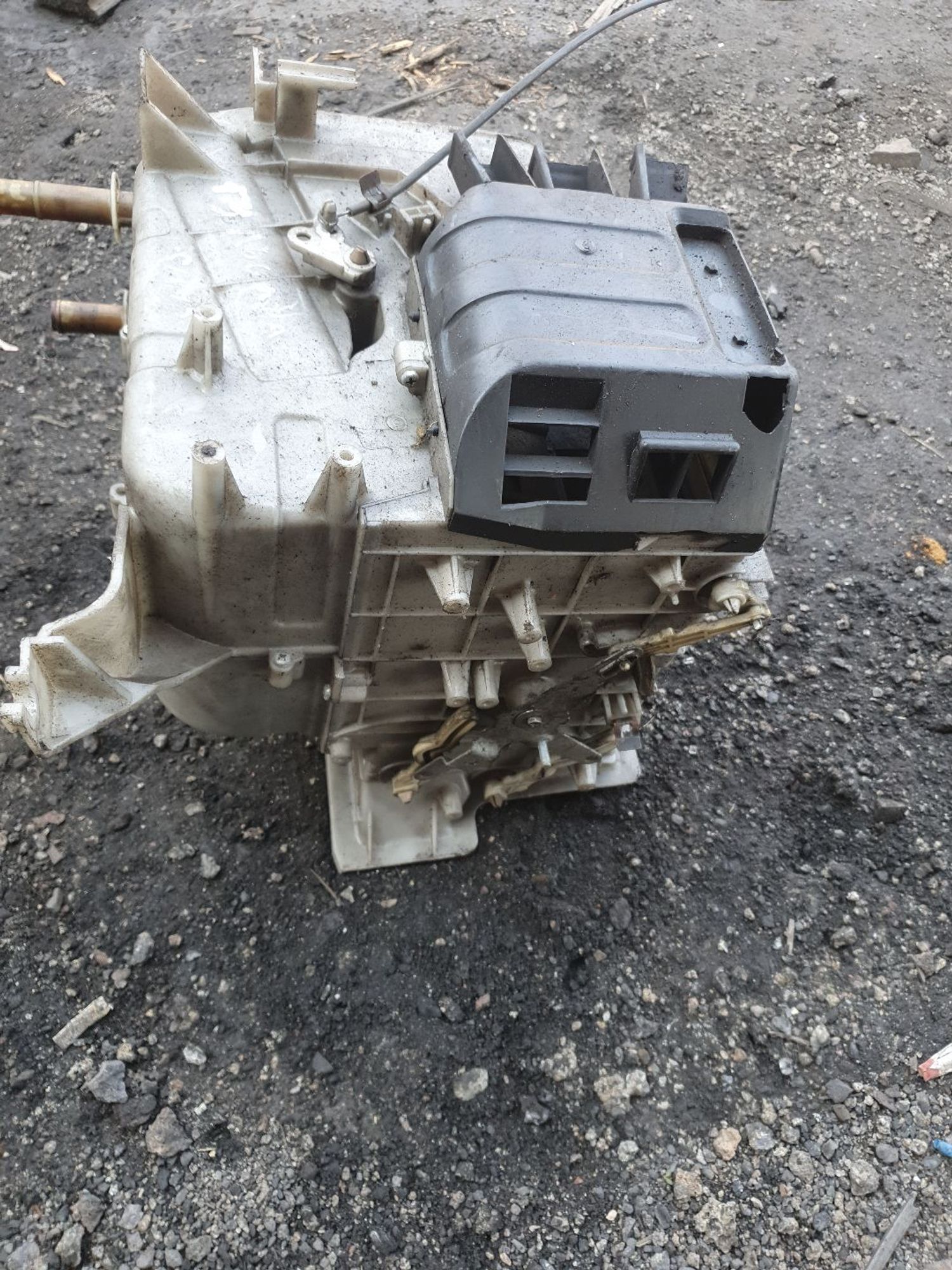 https://ycs.partsauto.market/partsauto-images/thmbs/userImages/7ed63c96fe685f431889ec34ef8f13b8/part/b60d779d-f928-4f42-acf1-d0f35312fd05_1785731407446.jpg