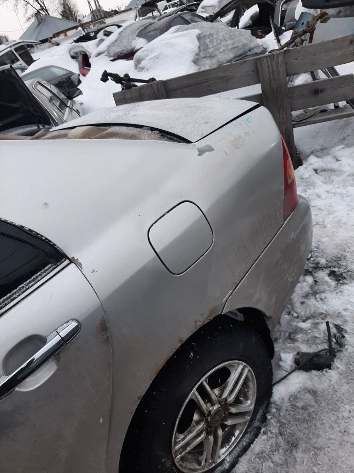 https://ycs.partsauto.market/partsauto-images/thmbs/userImages/7ed63c96fe685f431889ec34ef8f13b8/part/b76161ec-898a-4b13-8f98-be2a7cd97fa6_1774031931638.jpg