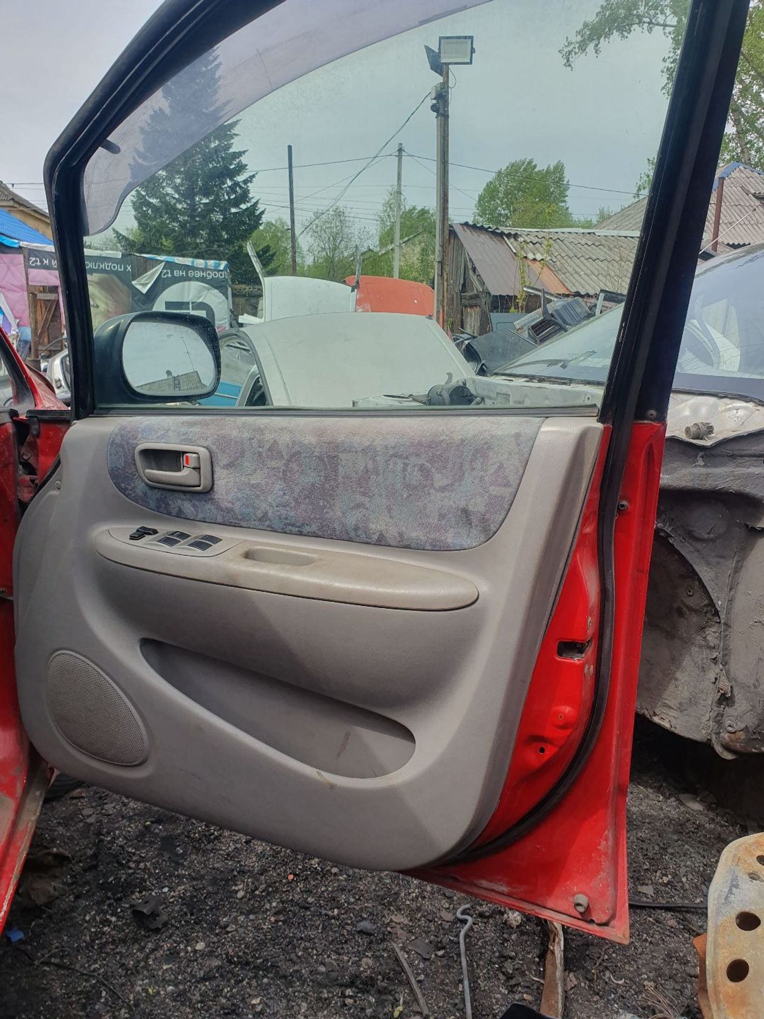 https://ycs.partsauto.market/partsauto-images/thmbs/userImages/7ed63c96fe685f431889ec34ef8f13b8/part/b79f00e0-bcbd-47cc-999b-6cfb8f7cb1a9_1779346651422.jpg