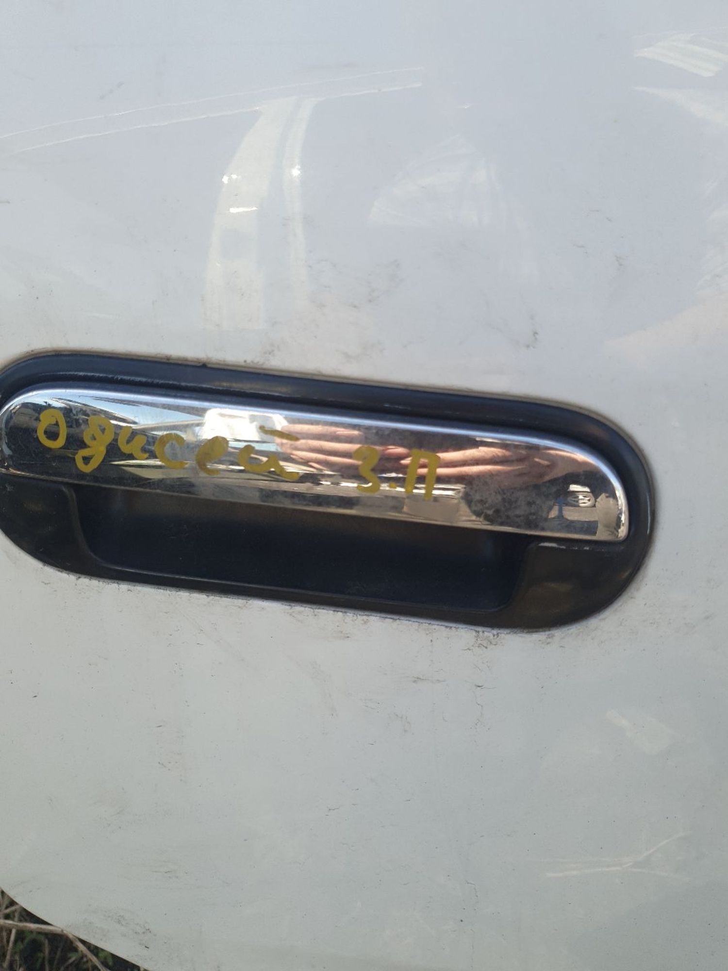 https://ycs.partsauto.market/partsauto-images/thmbs/userImages/7ed63c96fe685f431889ec34ef8f13b8/part/bac26ca2-21a2-4178-864e-0530b851dc12_1778315781110.jpg