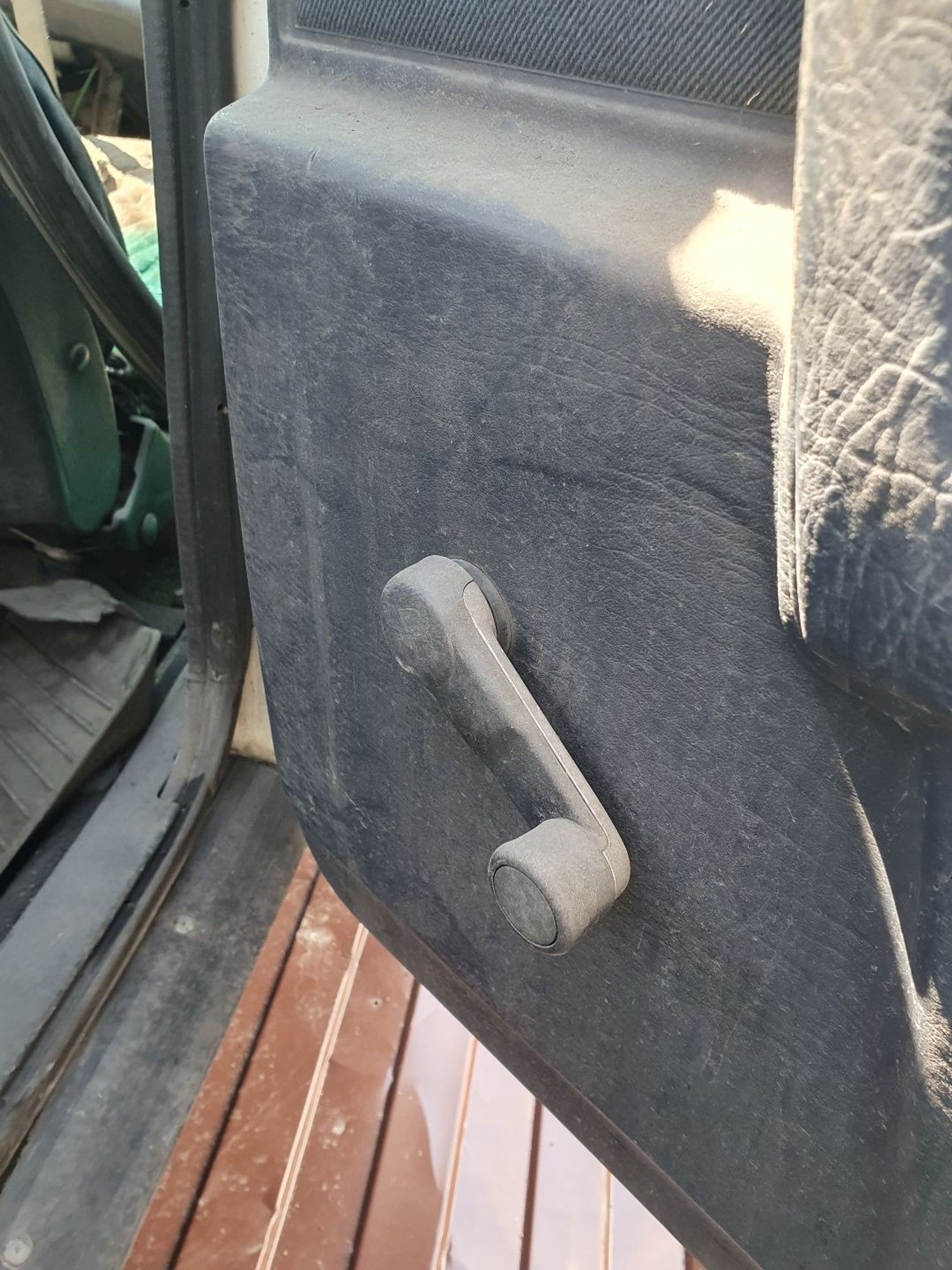 https://ycs.partsauto.market/partsauto-images/thmbs/userImages/7ed63c96fe685f431889ec34ef8f13b8/part/bb14314f-4817-44e0-8784-faef938f965a_1779696210437.jpg