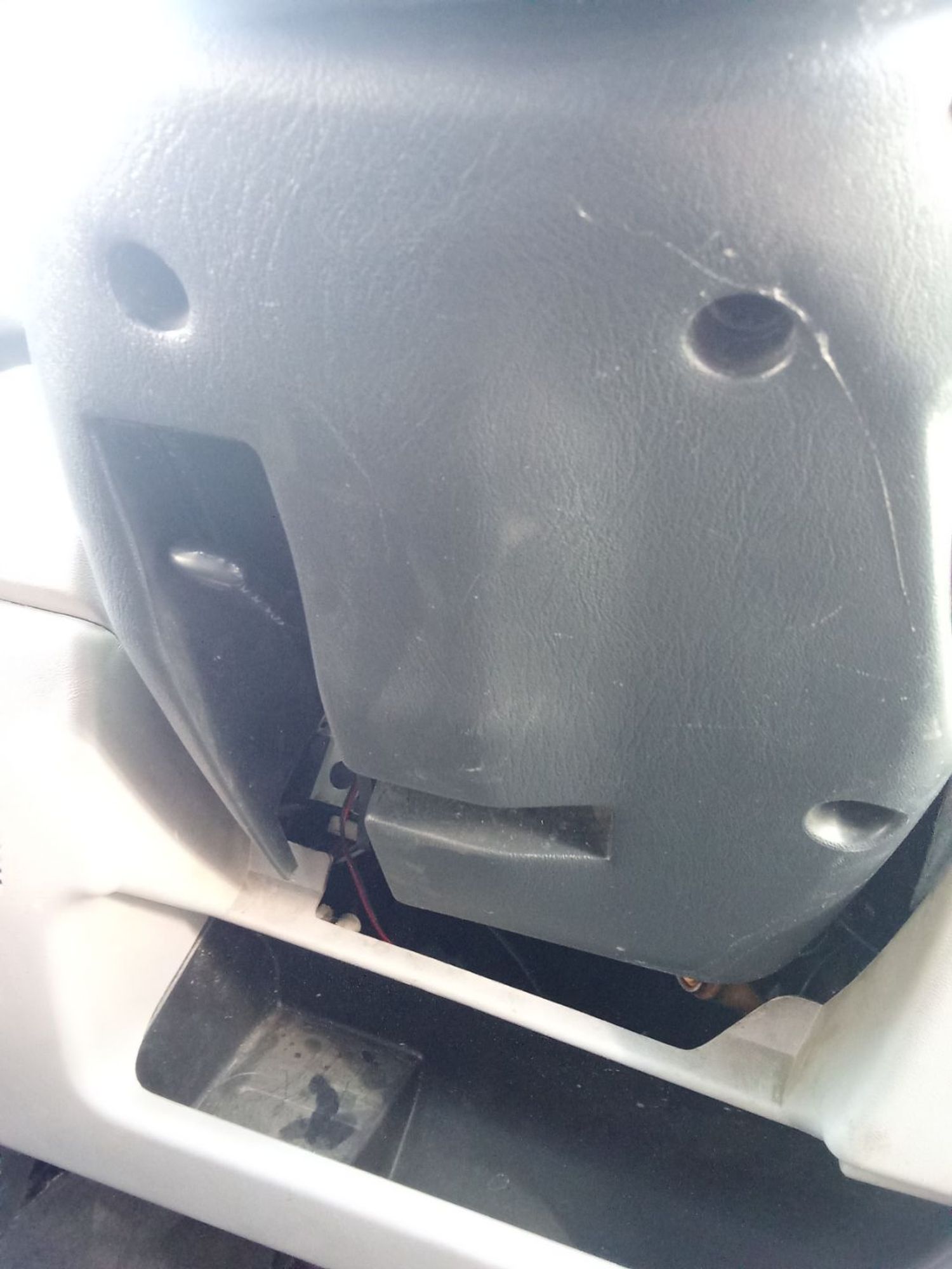 https://ycs.partsauto.market/partsauto-images/thmbs/userImages/7ed63c96fe685f431889ec34ef8f13b8/part/bd28a59c-8500-4d50-85d2-dc5246730702_1780381752530.jpg