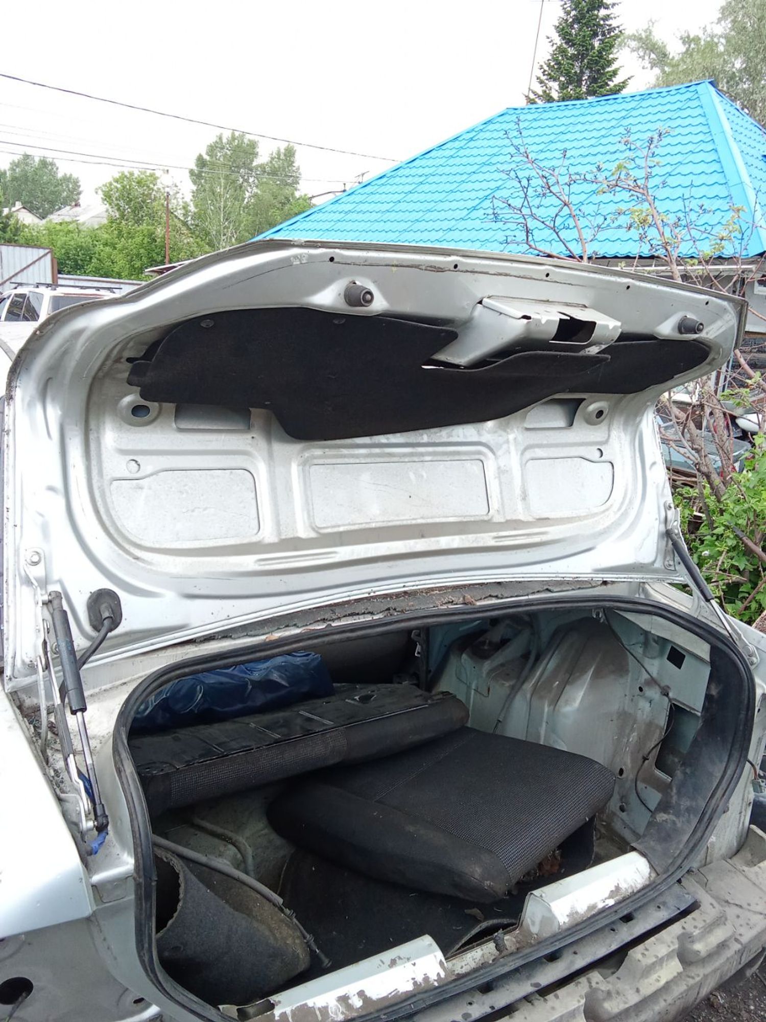 https://ycs.partsauto.market/partsauto-images/thmbs/userImages/7ed63c96fe685f431889ec34ef8f13b8/part/bd81c720-d79d-4108-a3f4-399ee4ae35f0_1781499602183.jpg