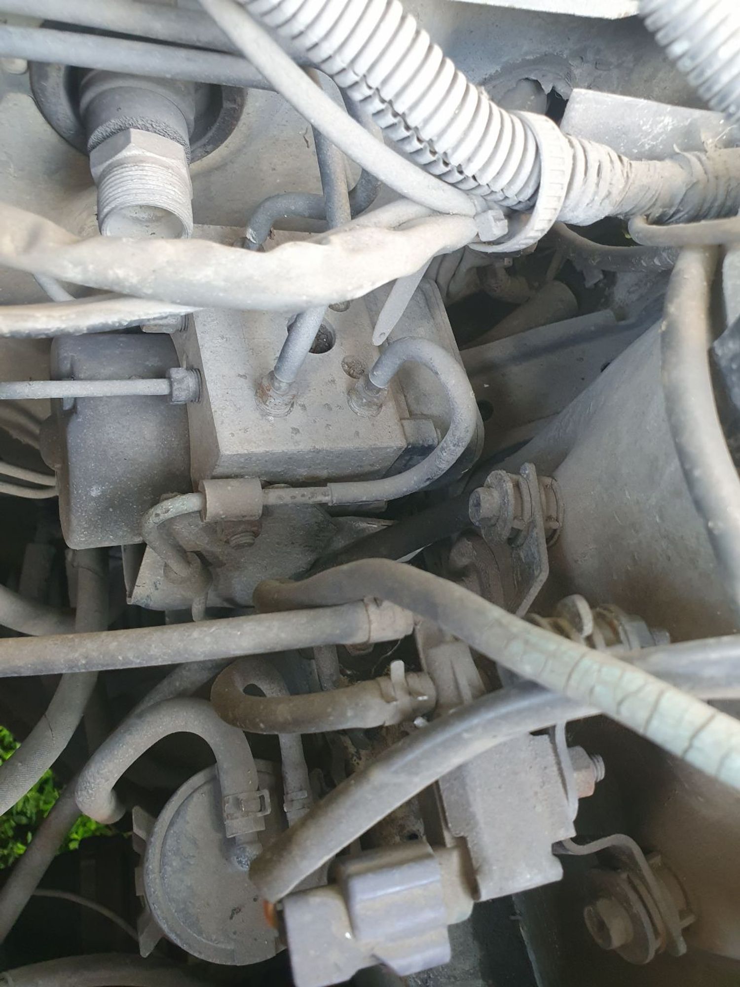 https://ycs.partsauto.market/partsauto-images/thmbs/userImages/7ed63c96fe685f431889ec34ef8f13b8/part/bddb41ea-fc31-4c6f-973e-a8339ce21dd7_1786089679826.jpg