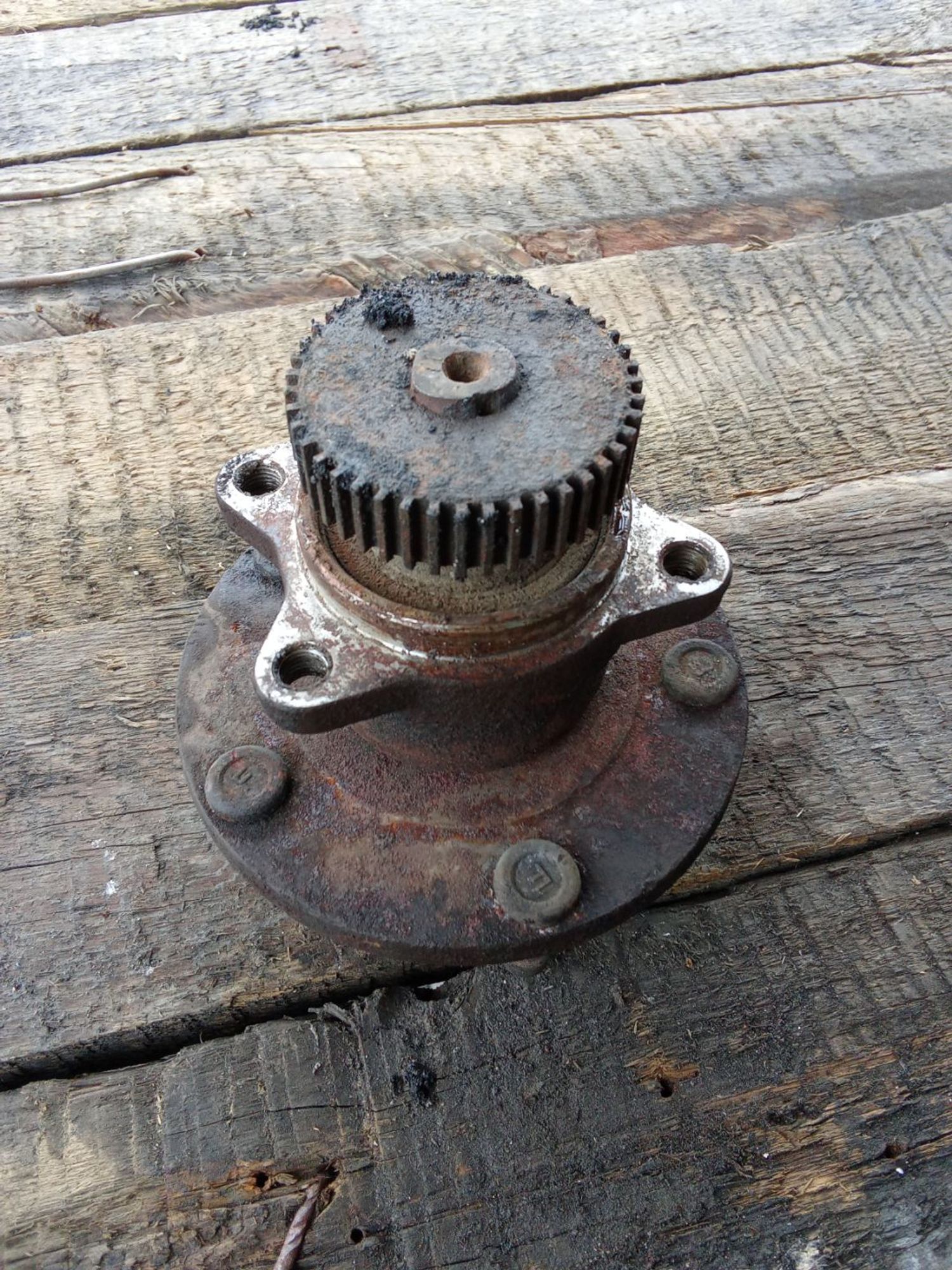 https://ycs.partsauto.market/partsauto-images/thmbs/userImages/7ed63c96fe685f431889ec34ef8f13b8/part/bf657939-9d78-474a-aace-35588e843306_1780027080193.jpg