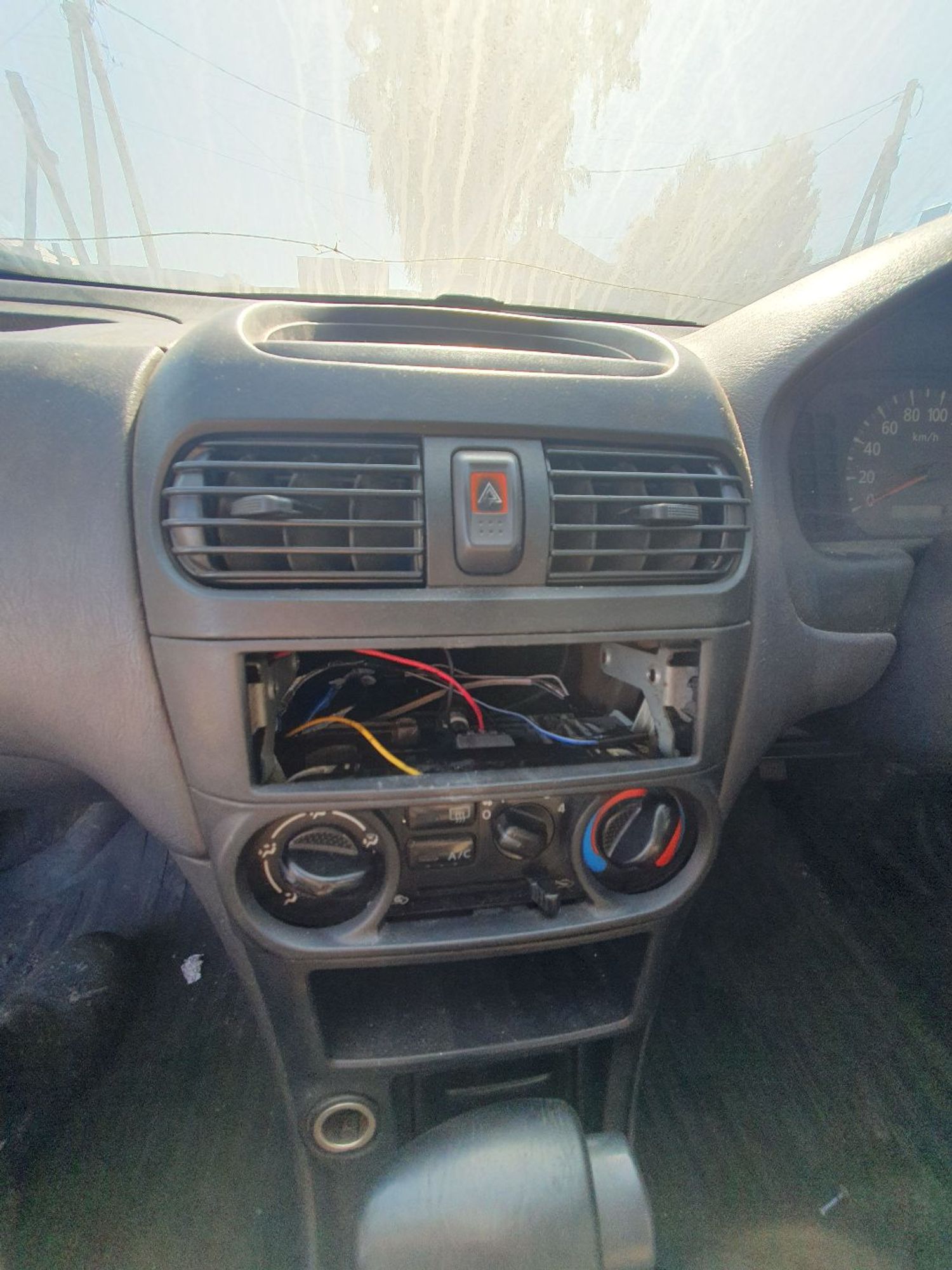 https://ycs.partsauto.market/partsauto-images/thmbs/userImages/7ed63c96fe685f431889ec34ef8f13b8/part/bf978625-ed12-4386-a551-4113002ab522_1789207736615.jpg
