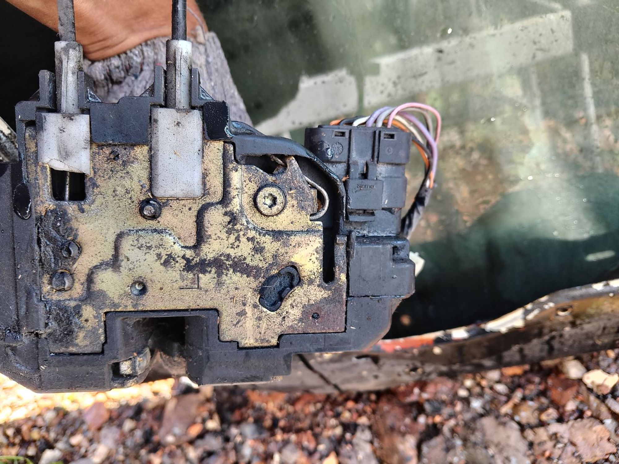https://ycs.partsauto.market/partsauto-images/thmbs/userImages/7ed63c96fe685f431889ec34ef8f13b8/part/c0d9b9e7-315f-4eeb-b13f-f7614aa20df9_1786441085289.jpg