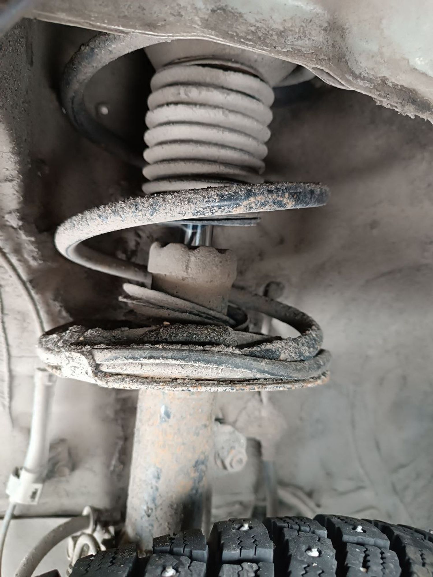 https://ycs.partsauto.market/partsauto-images/thmbs/userImages/7ed63c96fe685f431889ec34ef8f13b8/part/c1c91cac-62eb-440c-87db-f6cb68236fb0_1774030968755.jpg