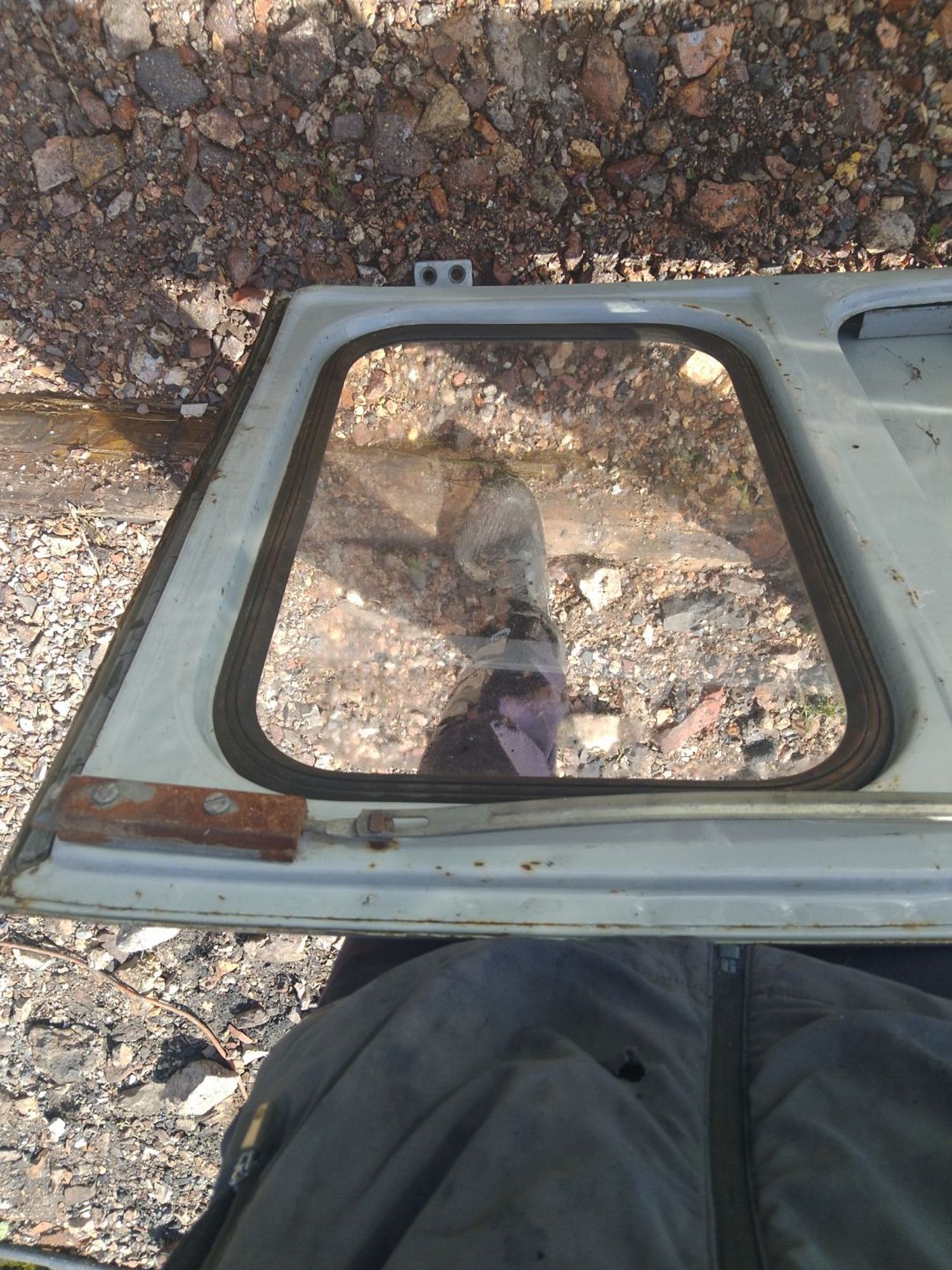 https://ycs.partsauto.market/partsauto-images/thmbs/userImages/7ed63c96fe685f431889ec34ef8f13b8/part/c1d82f40-f51e-4d78-a828-db3d973c67c4_1786506732848.jpg